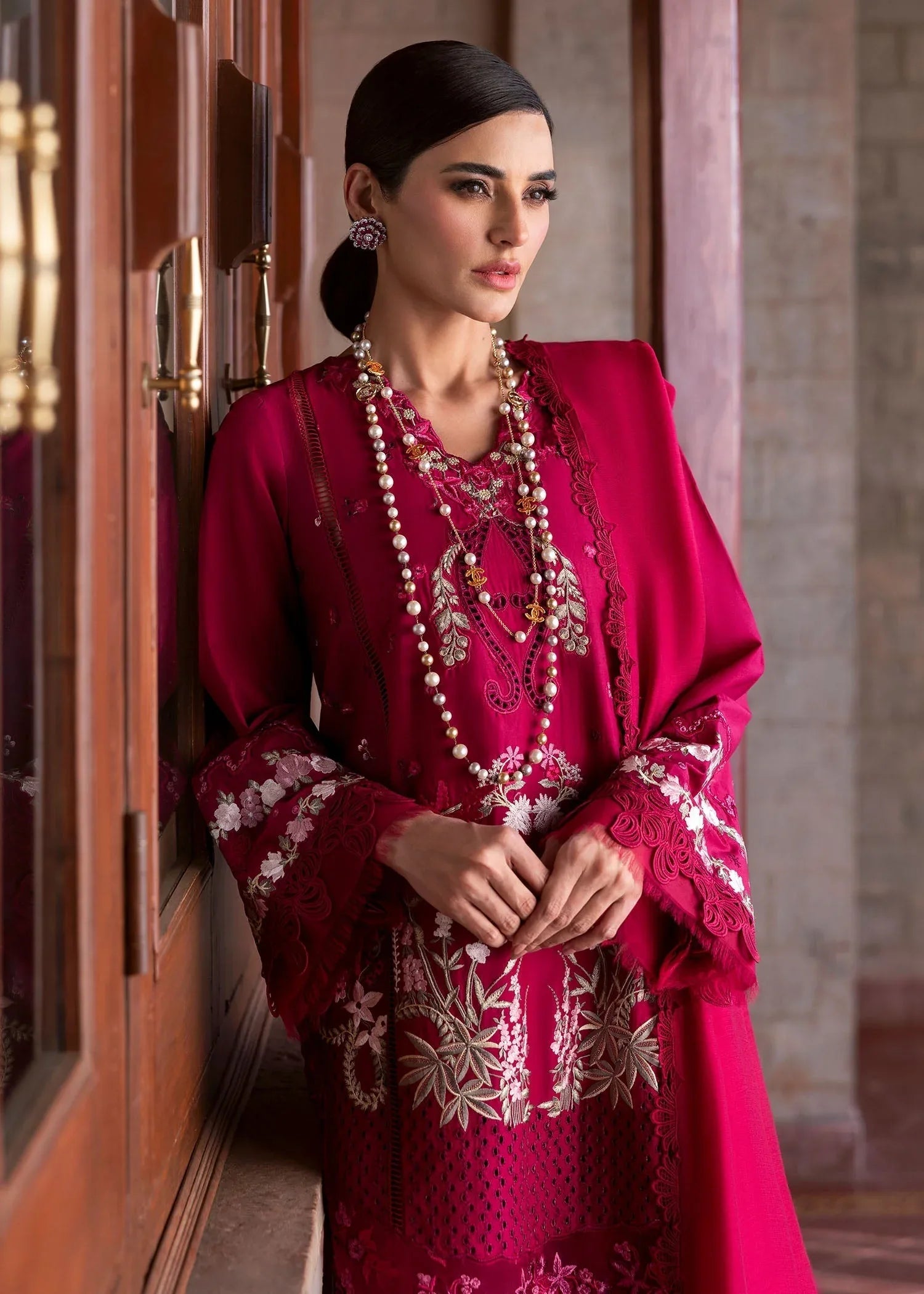 Saira Shakira | Bloom Lawn 25 | FAYE 7-B - Rang-e-Khaas