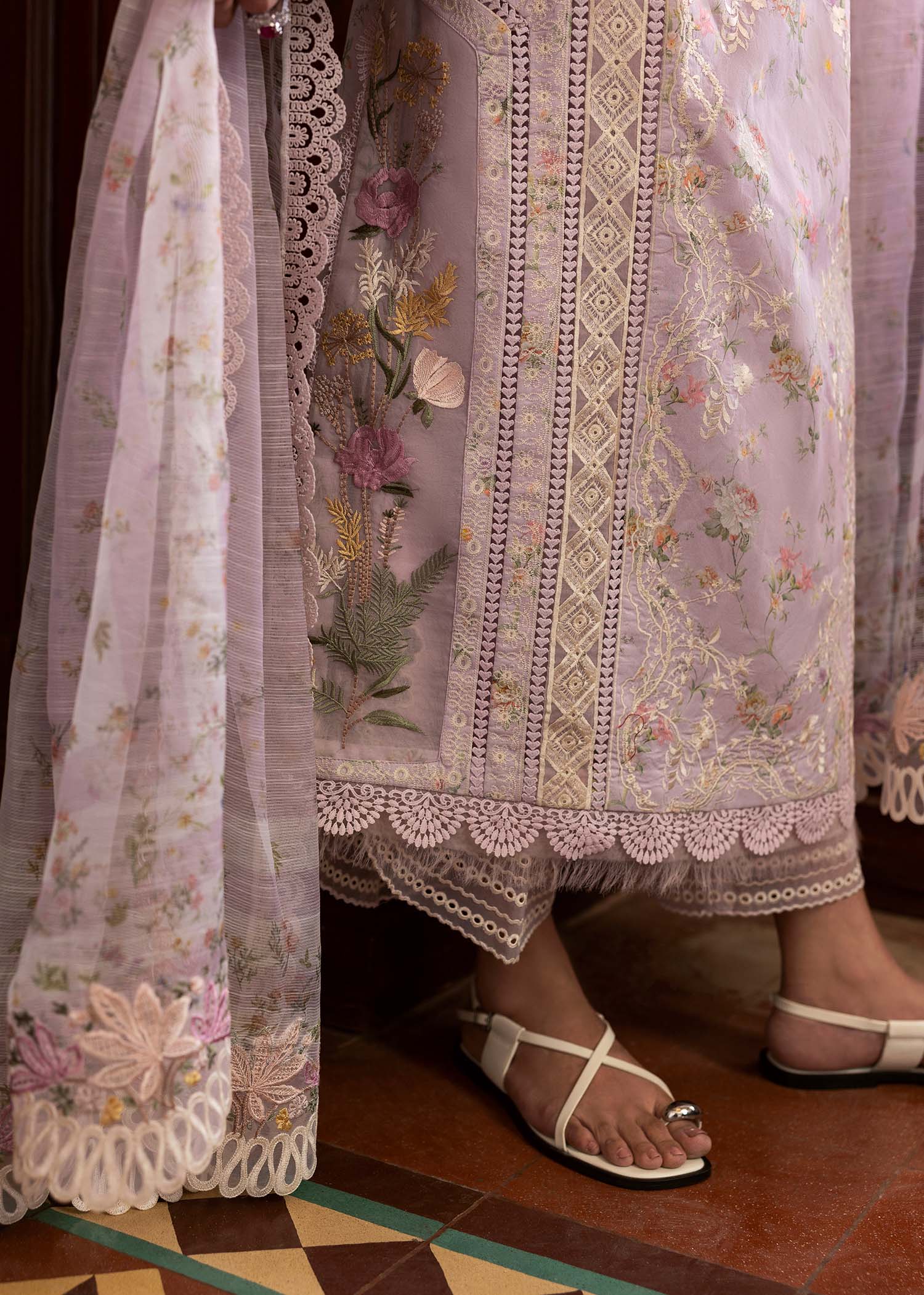Saira Shakira | Bloom Lawn 25 | SWEET OPEL 8-A - Rang-e-Khaas