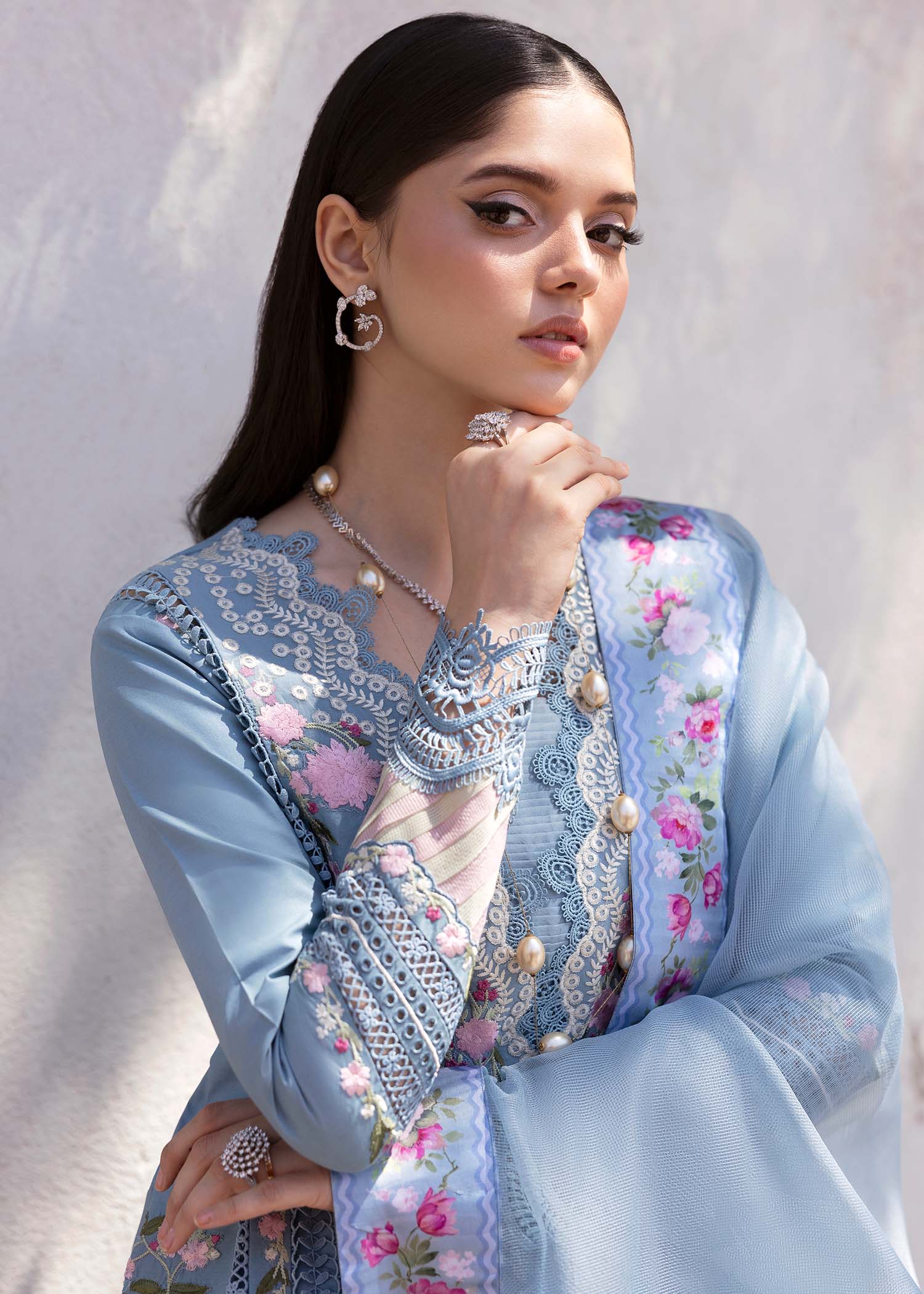 Saira Shakira | Bloom Lawn 25 | ZERENE 1-B - Rang-e-Khaas