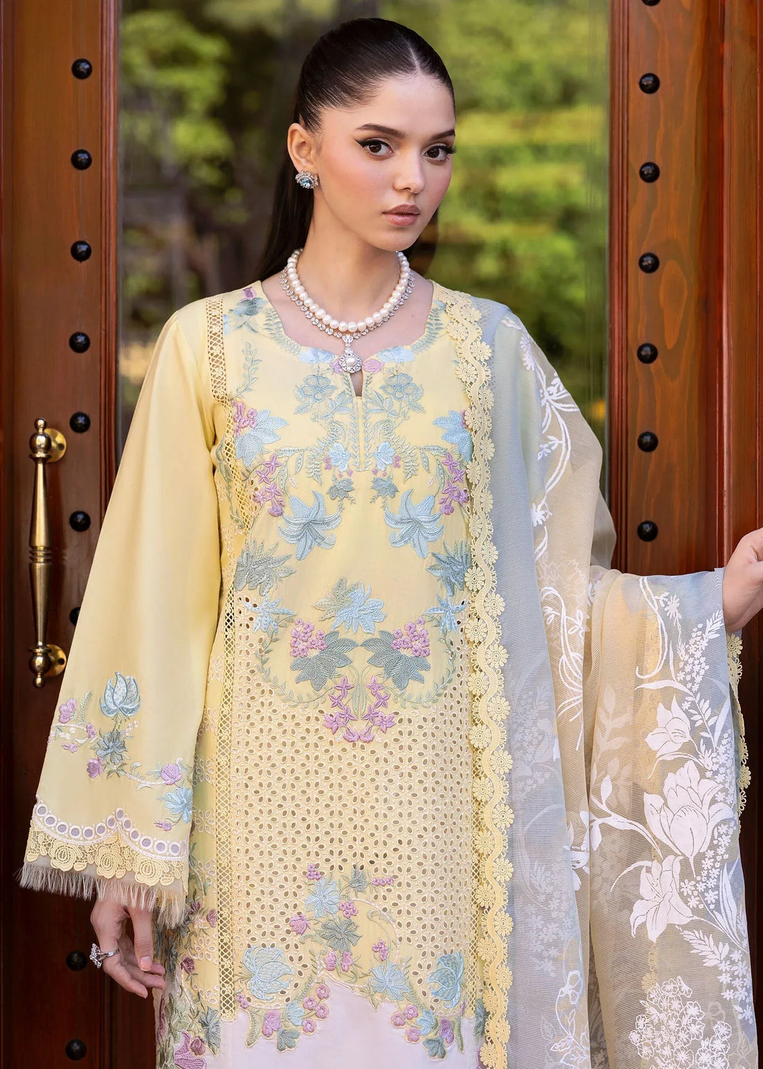 Saira Shakira | Bloom Lawn 25 | LOTUS REVERIE 4-A - Rang-e-Khaas