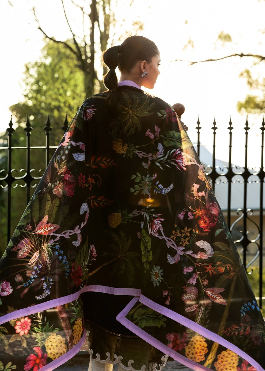 Saira Shakira | Bloom Lawn 25 | SAUVAGE 6-B - Rang-e-Khaas
