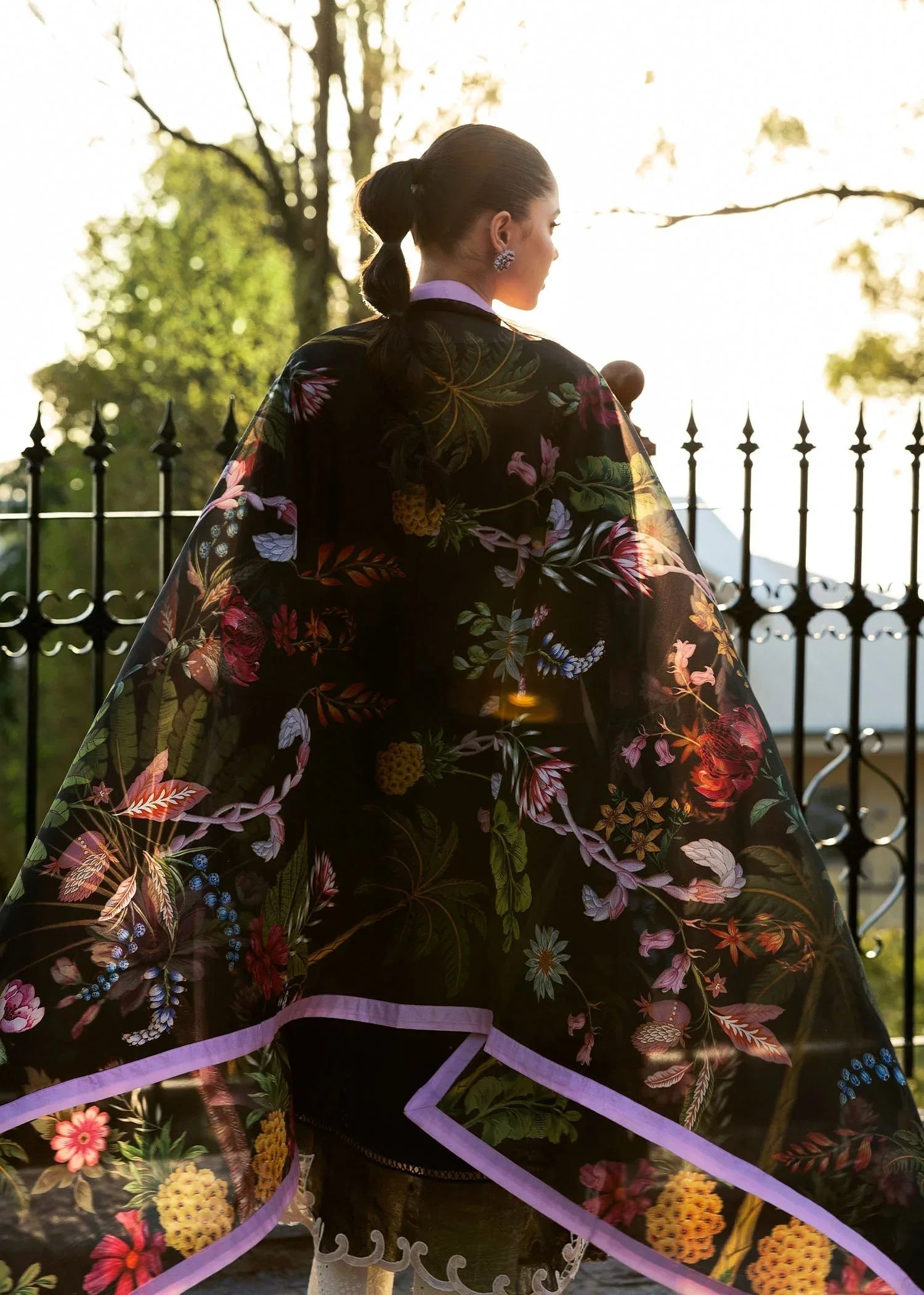 Saira Shakira | Bloom Lawn 25 | SAUVAGE 6-B - Rang-e-Khaas