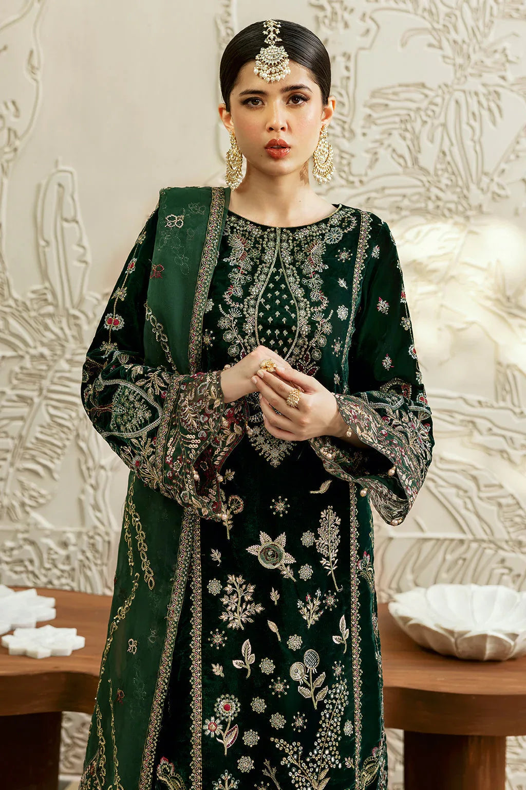 Ramsha | Velvet Collection | V-607 - Rang-e-Khaas