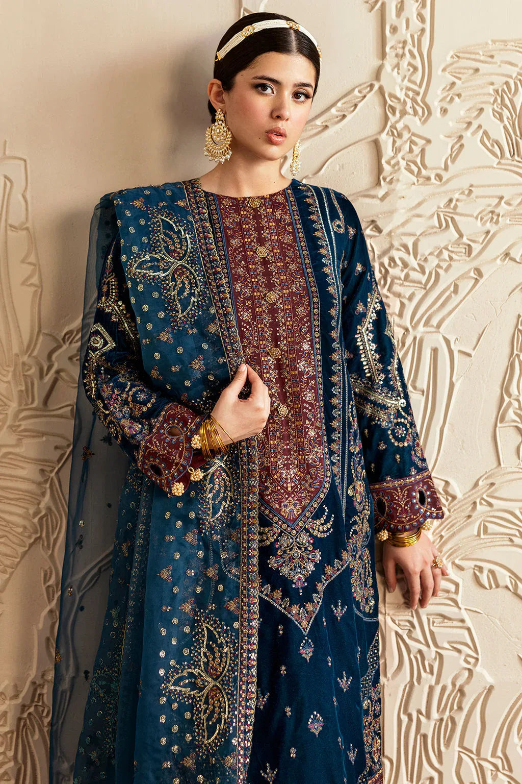 Ramsha | Velvet Collection | V-604 - Rang-e-Khaas