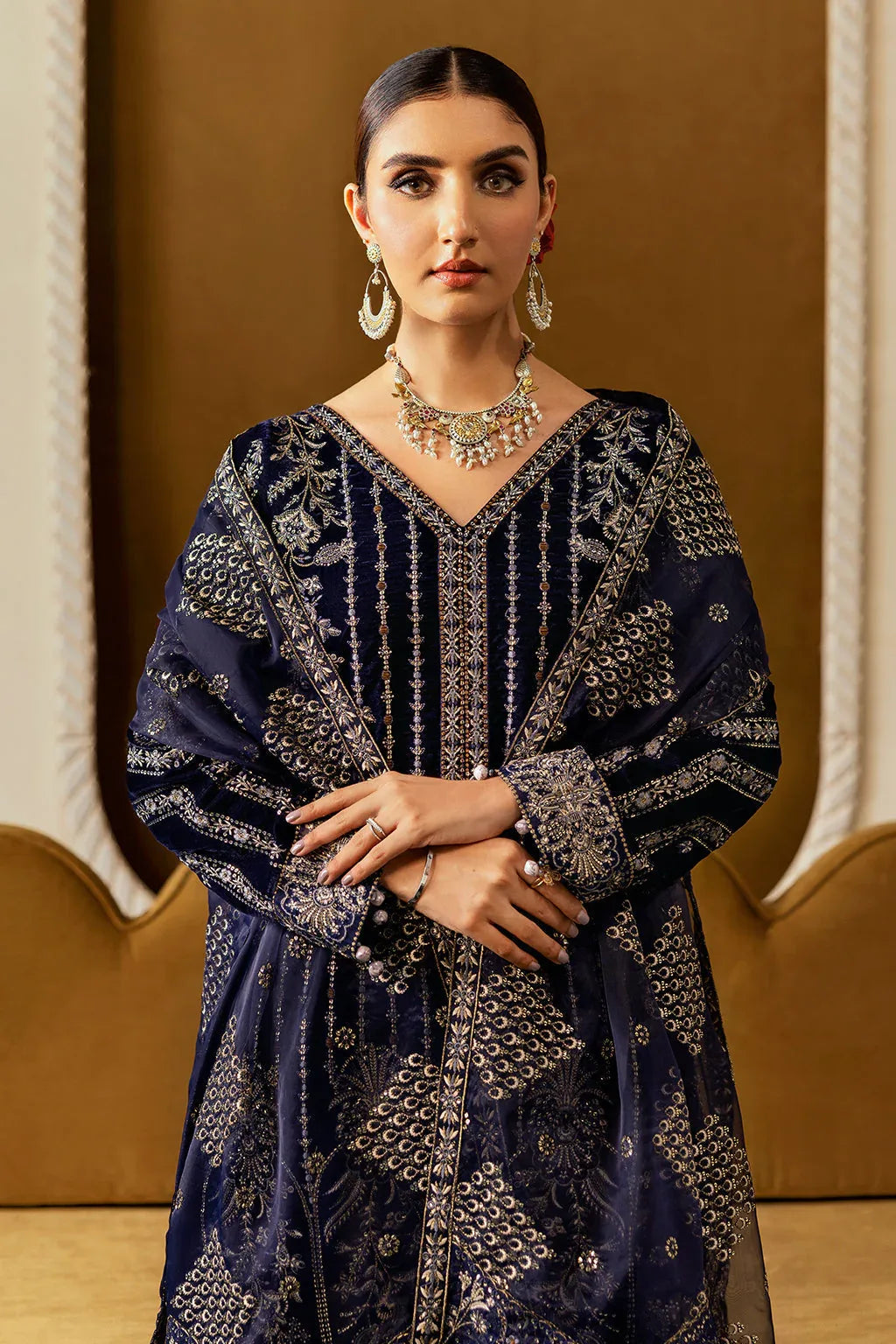 Ramsha | Velvet Collection | V-608 - Rang-e-Khaas