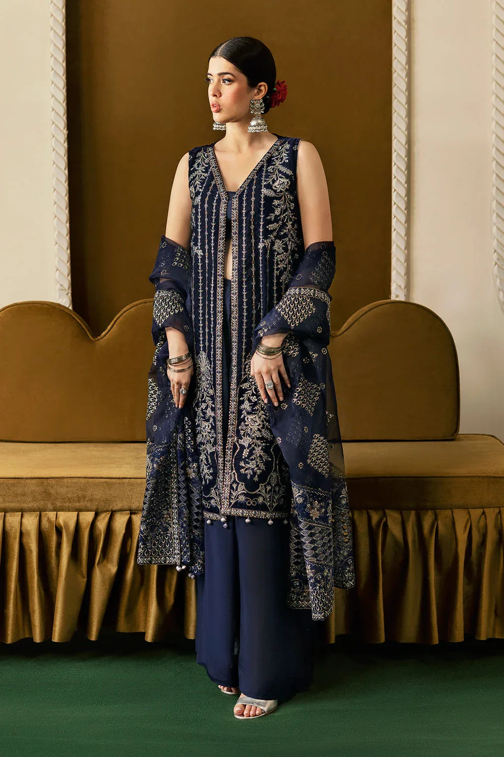 Ramsha | Velvet Collection | V-608 - Rang-e-Khaas
