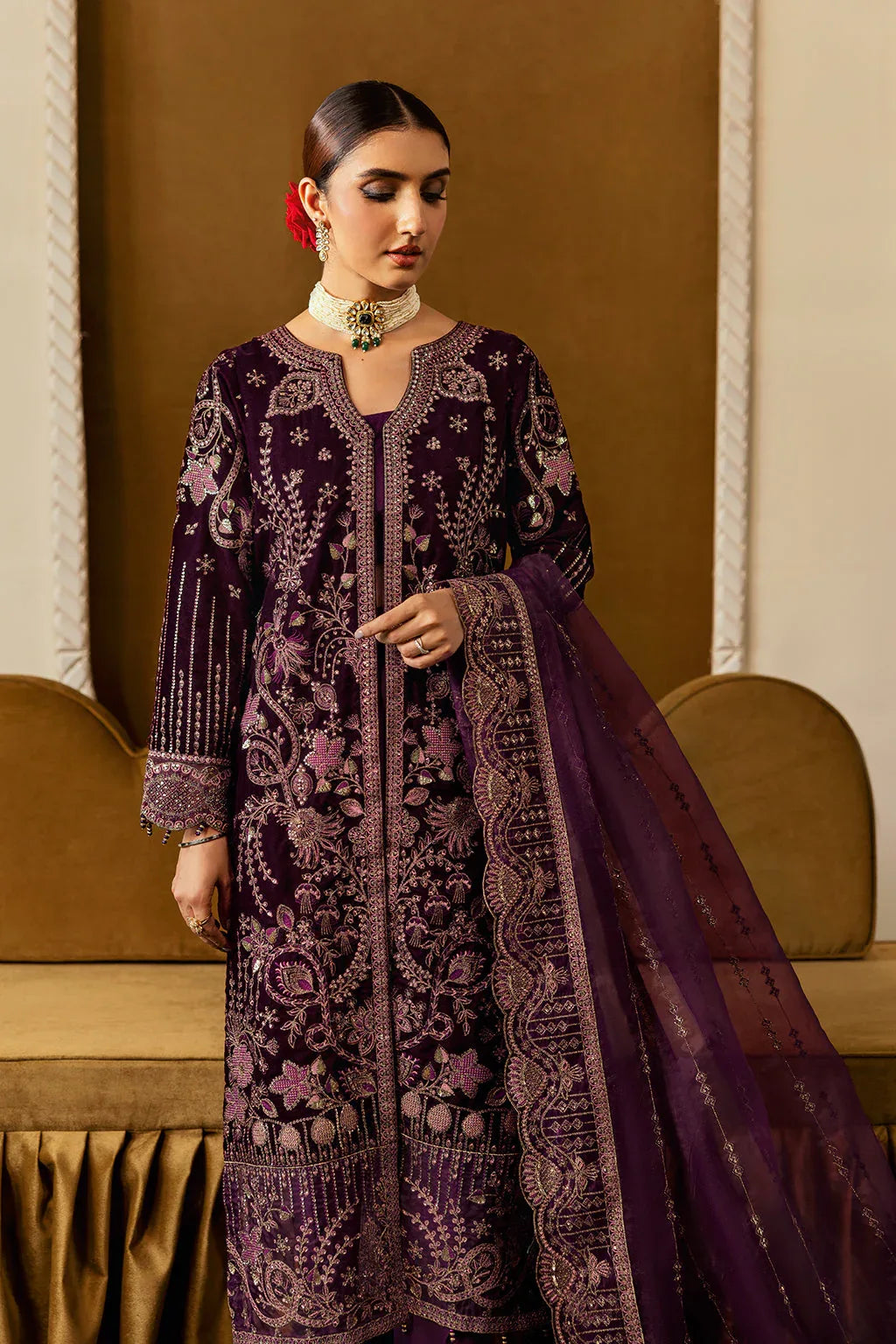 Ramsha | Velvet Collection | V-605 - Rang-e-Khaas