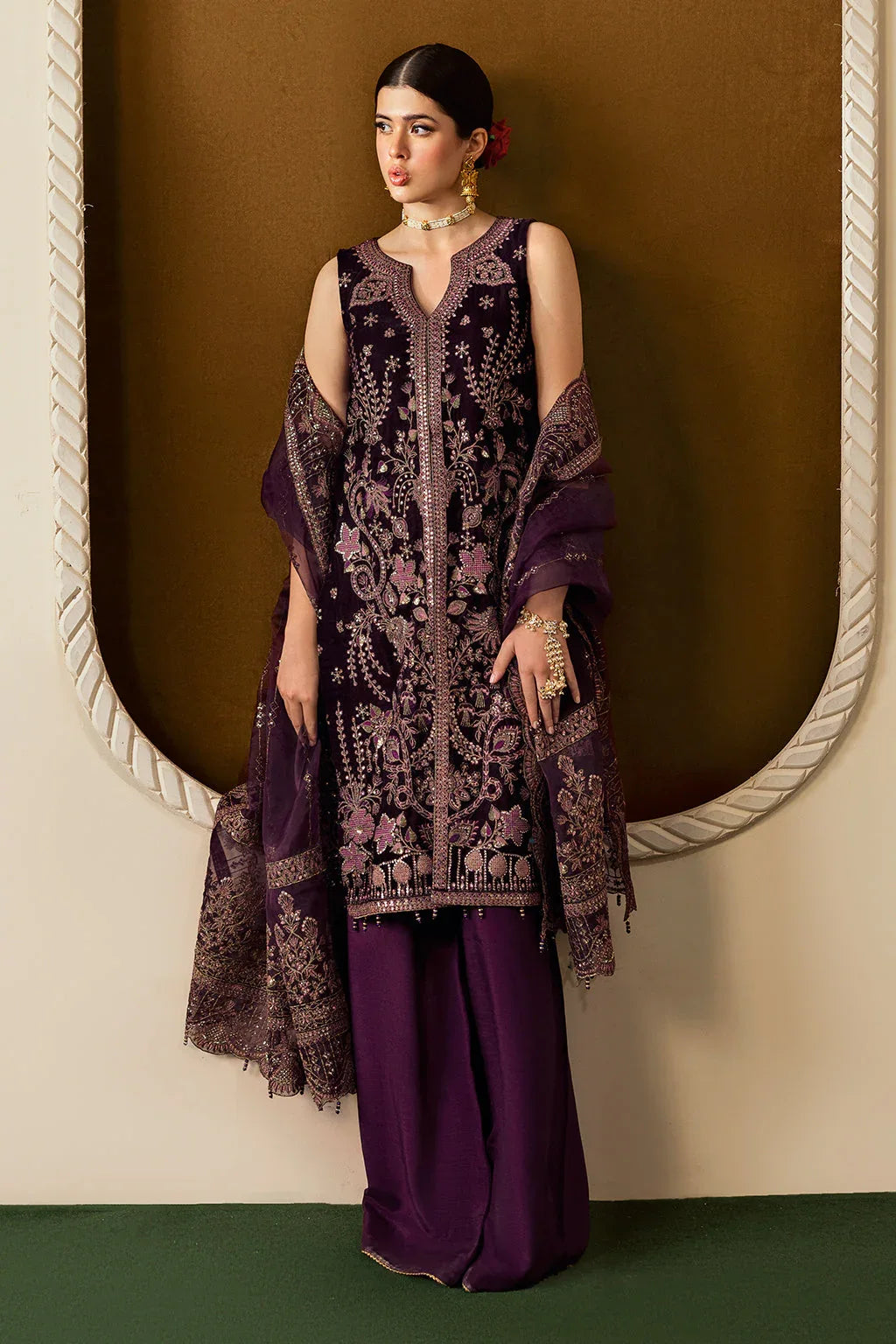 Ramsha | Velvet Collection | V-605 - Rang-e-Khaas