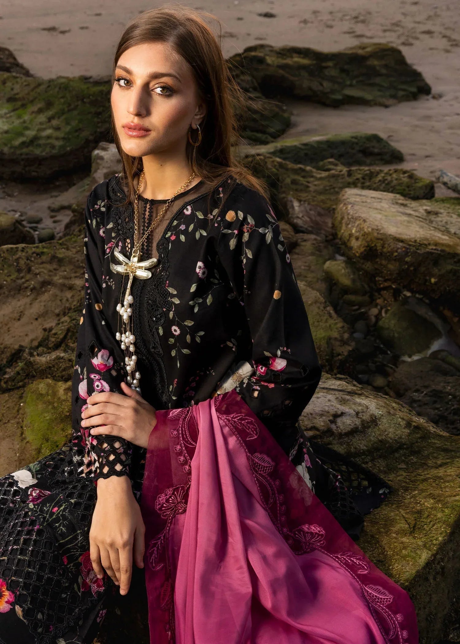 Crimson | Floe by Crimson | Bloom Bold - D4 B - Rang-e-Khaas