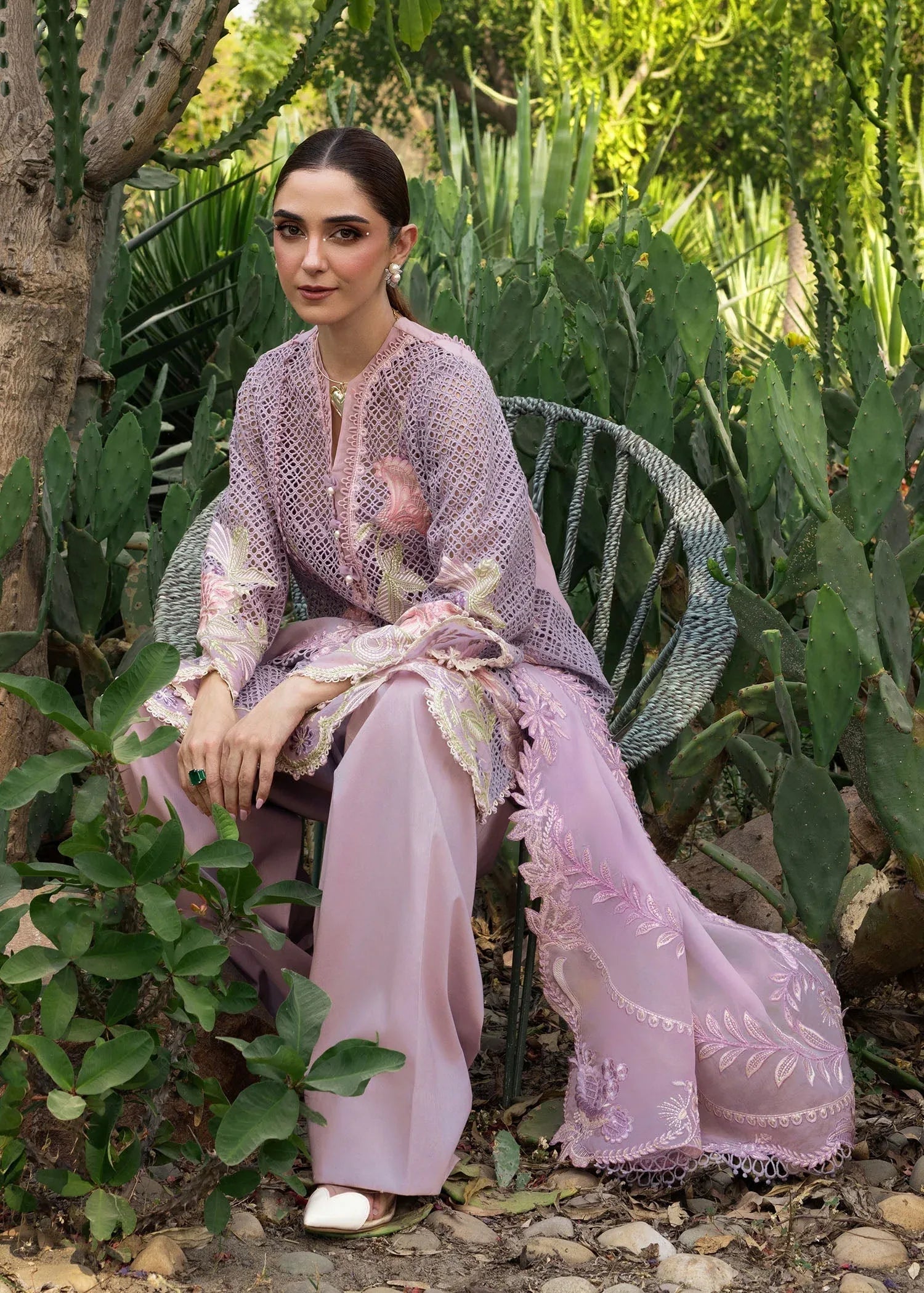 Crimson | Tasawar 25 | ONE TRUE LOVE - D6B - Rang-e-Khaas