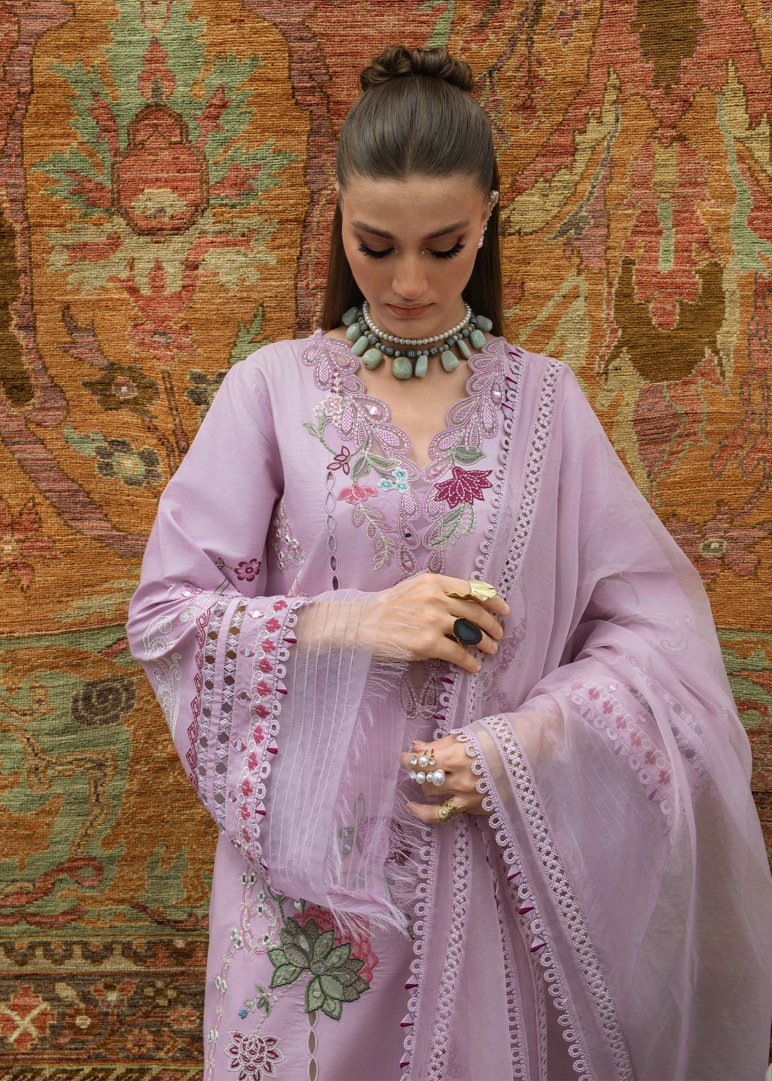 Crimson | Tasawar 25 | MIRROR GARDEN - D3B - Rang-e-Khaas
