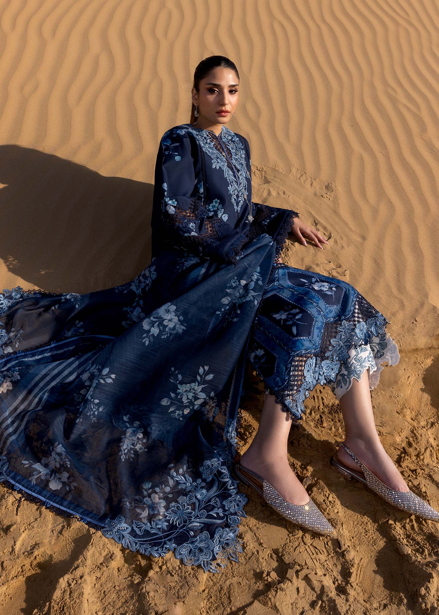 Crimson | Floe by Crimson | Under The Tuscan Love - D1 B - Rang-e-Khaas