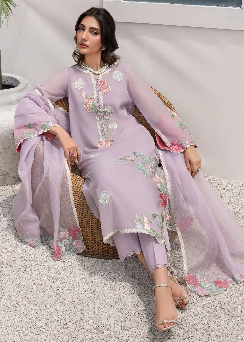 Saira Shakira | Rosea Casual Pret 25 | Irisé - Rang-e-Khaas