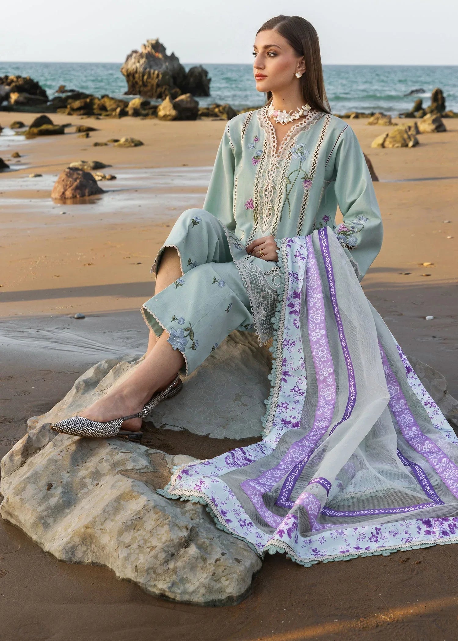 Crimson | Floe by Crimson | Floral Crush - D6 A - Rang-e-Khaas