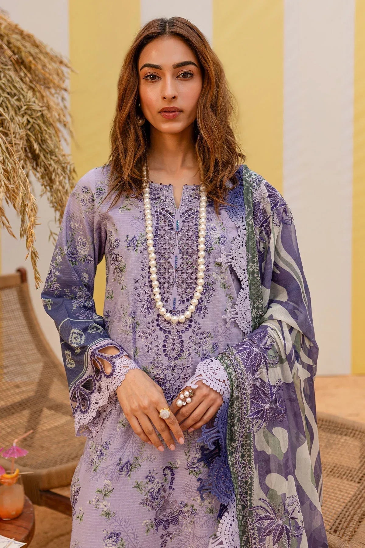 Nureh | Gardenia Lawn 25 | NSG-184 - Rang-e-Khaas