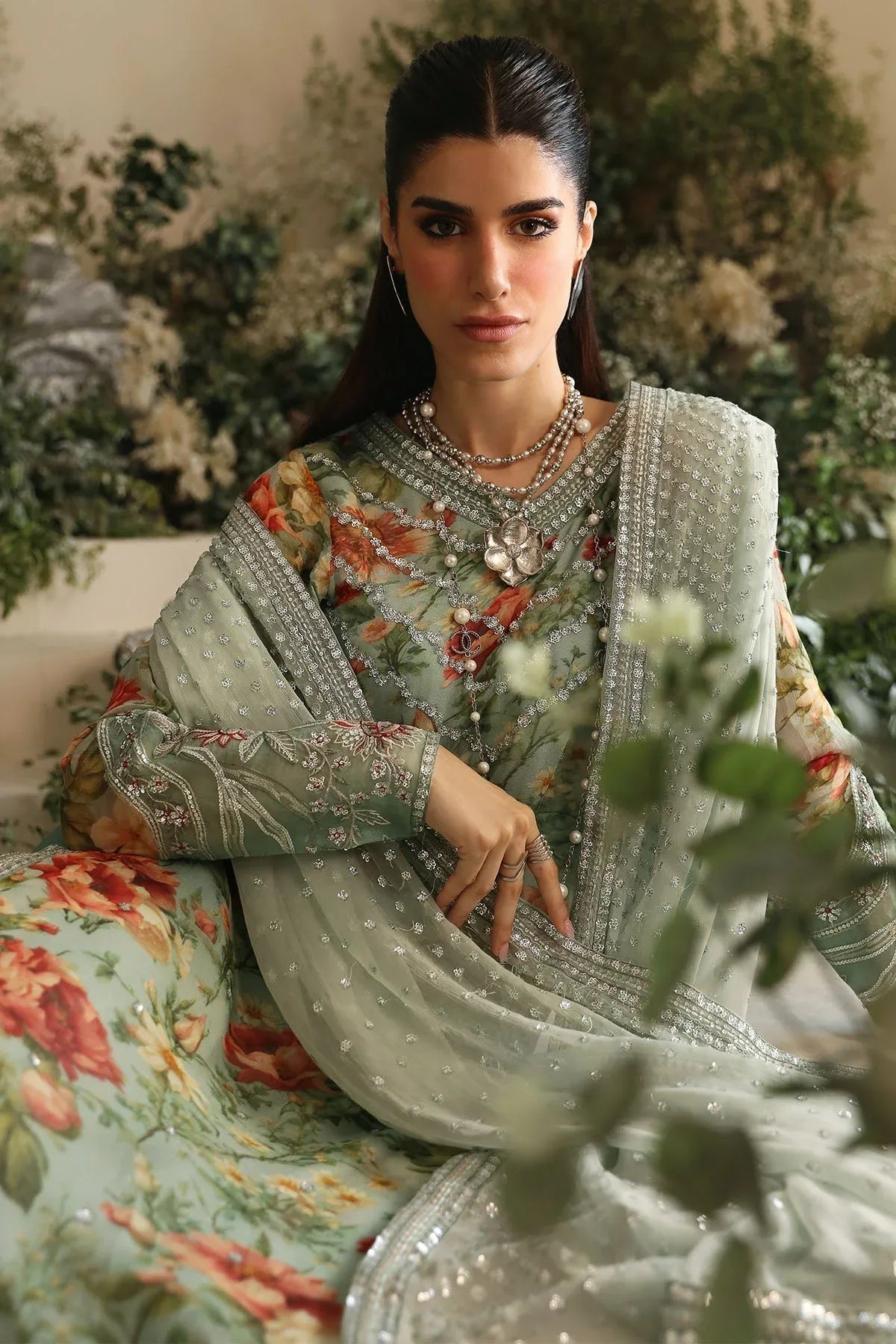 Nureh | Amaya Formals | AM-02 - Rang-e-Khaas
