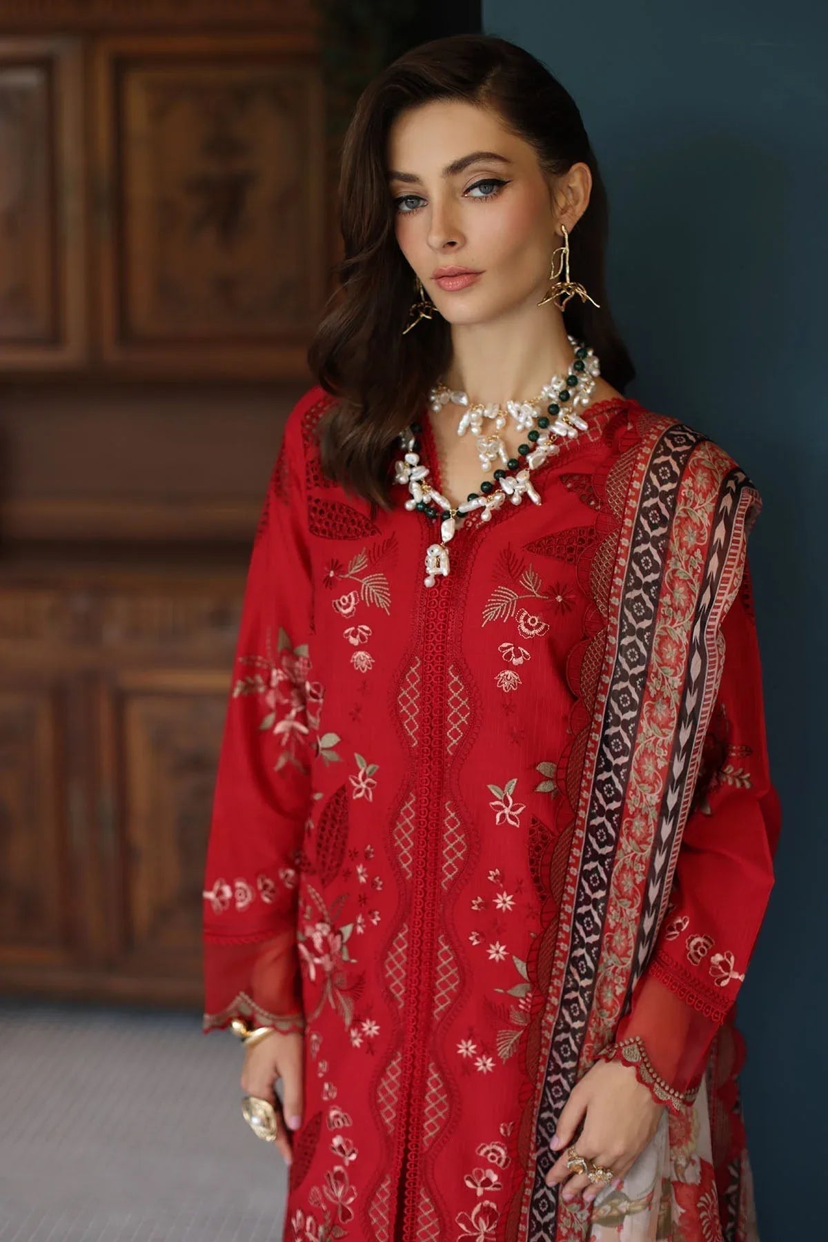 Nureh | Maya Lawn | NS-157 - Rang-e-Khaas