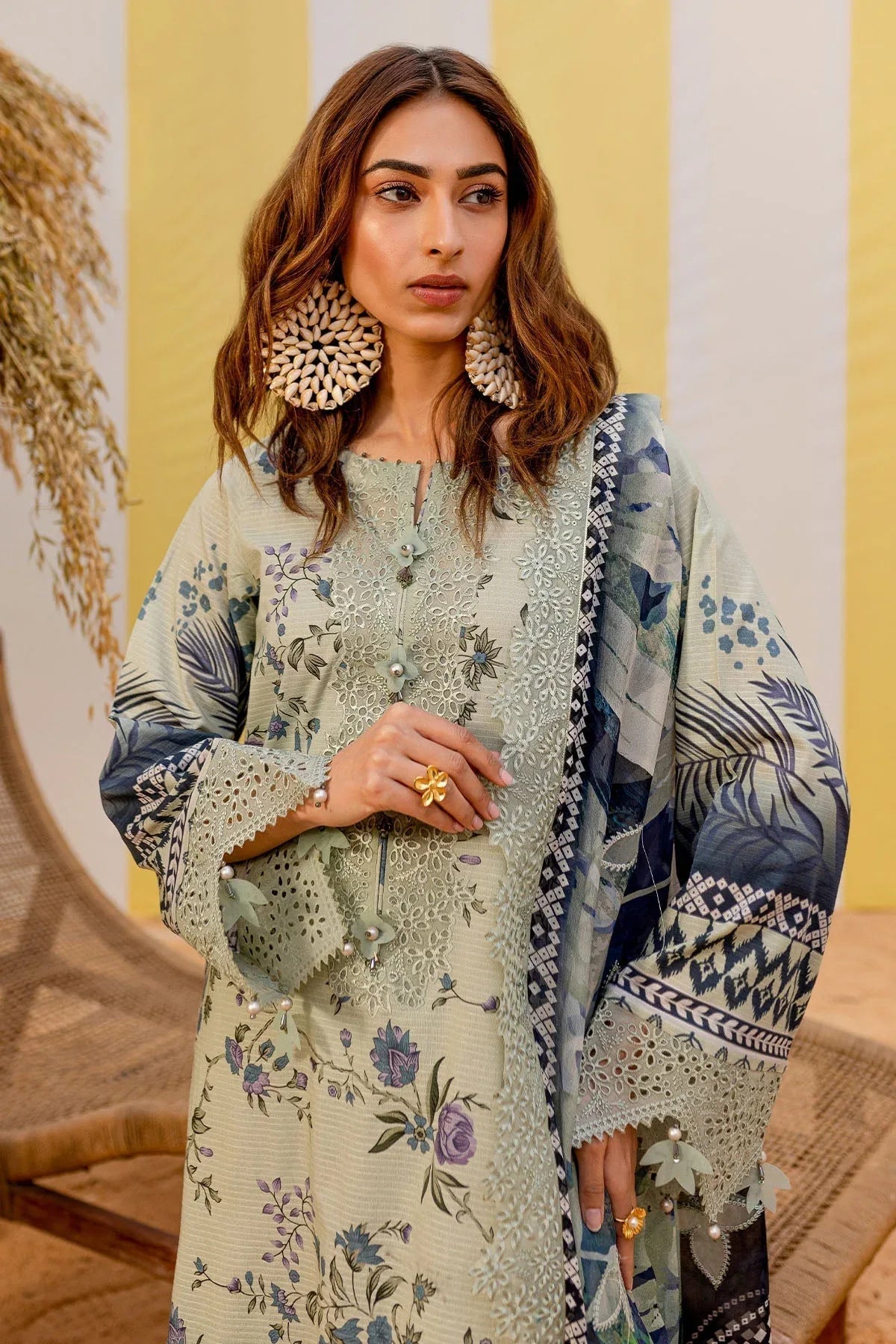 Nureh | Gardenia Lawn 25 | NSG-183 - Rang-e-Khaas