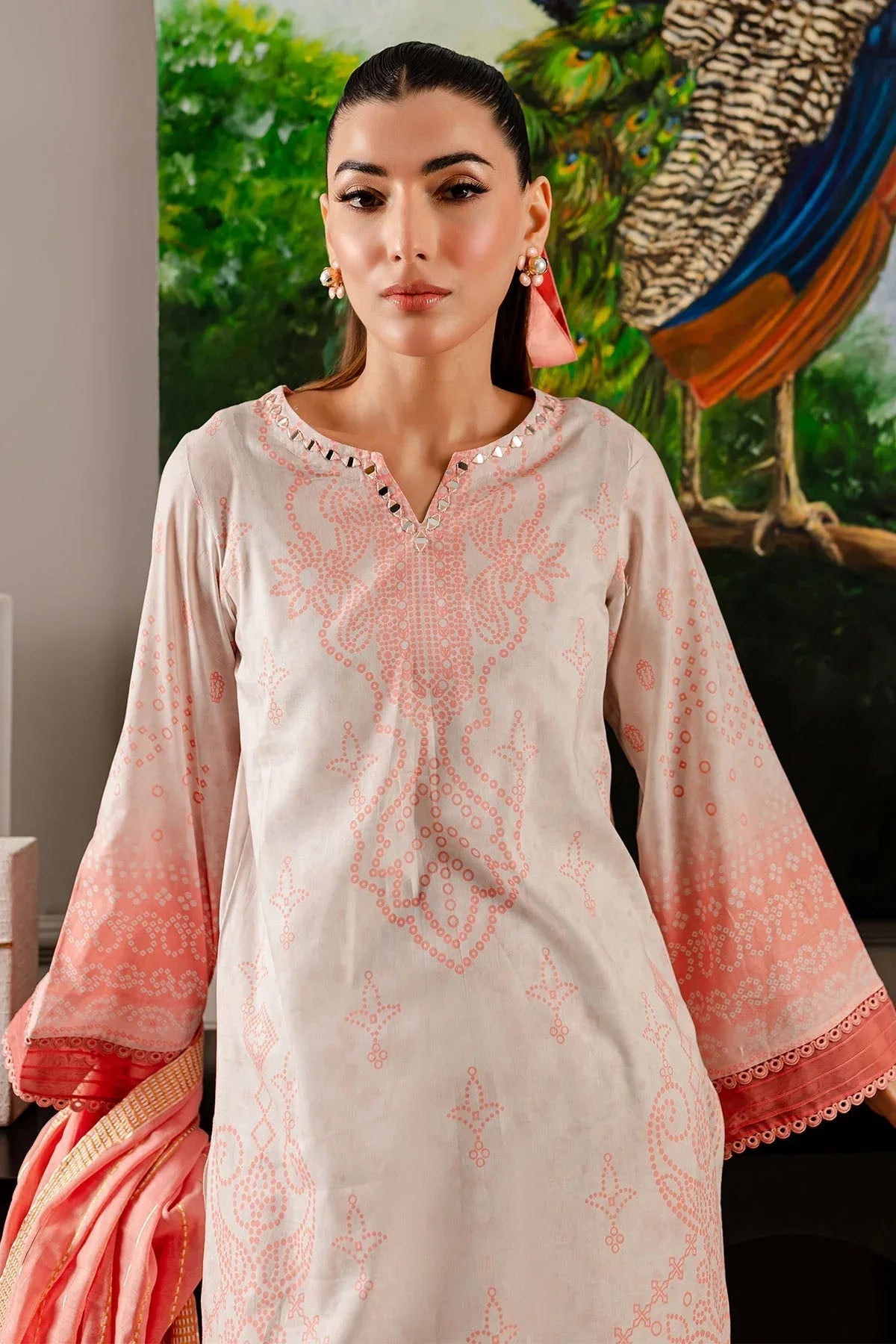Nureh | Printed lawn 25 | SP-108 - Rang-e-Khaas