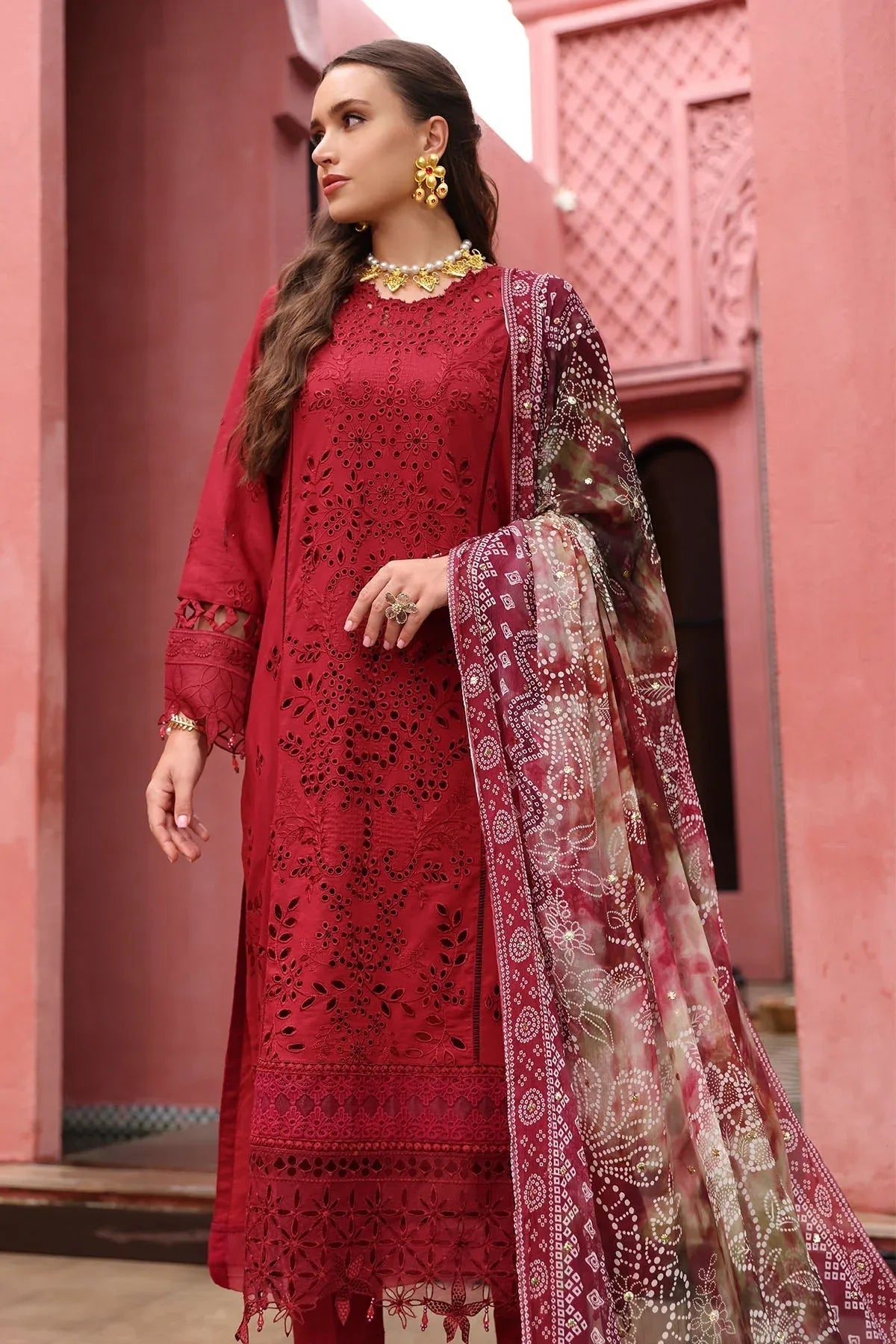 Nureh | Bazaar Lawn 25 | NE-109 - Rang-e-Khaas