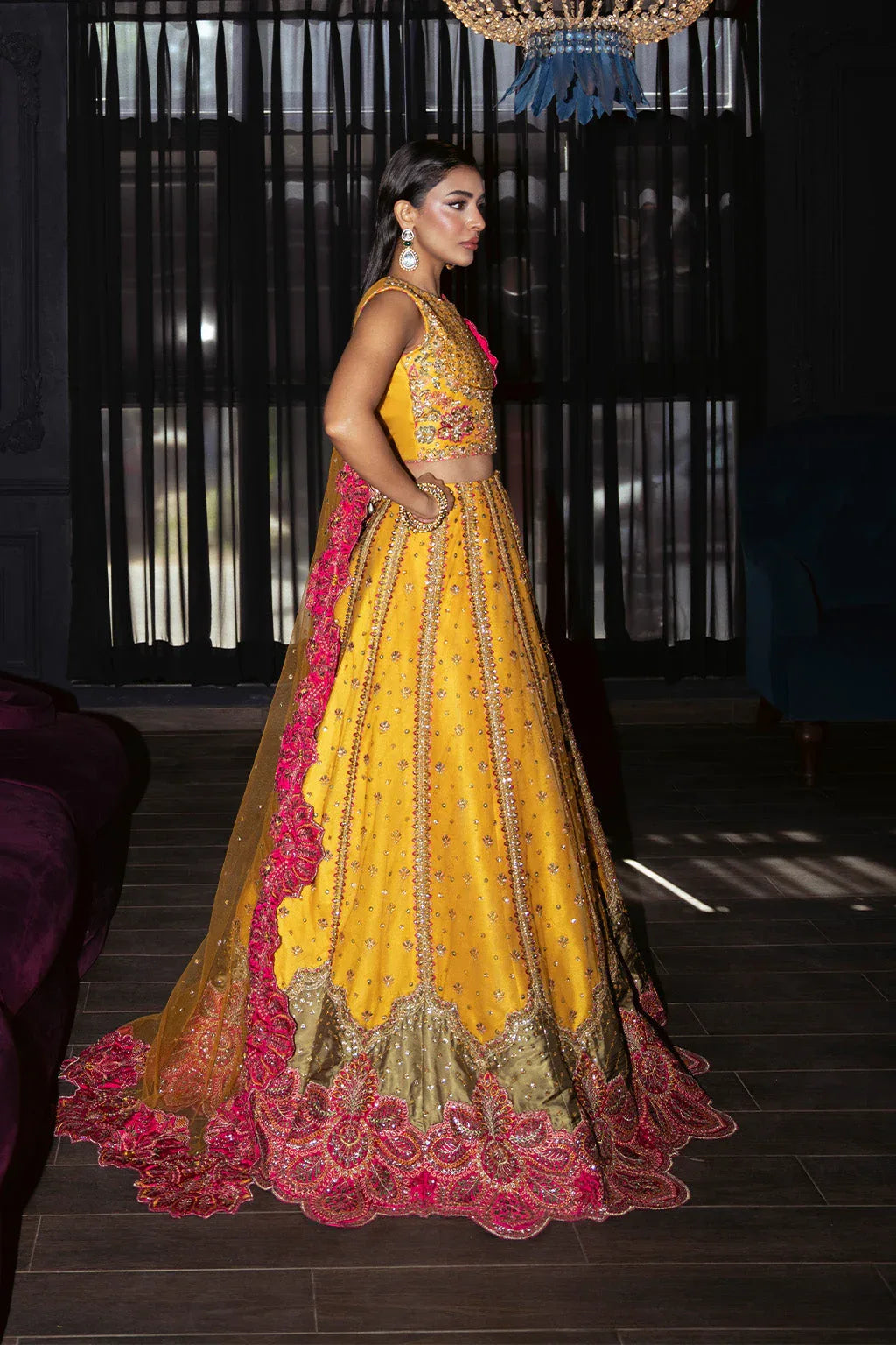 Neeshay | Parinaaz Formals | Zarmin - Rang-e-Khaas