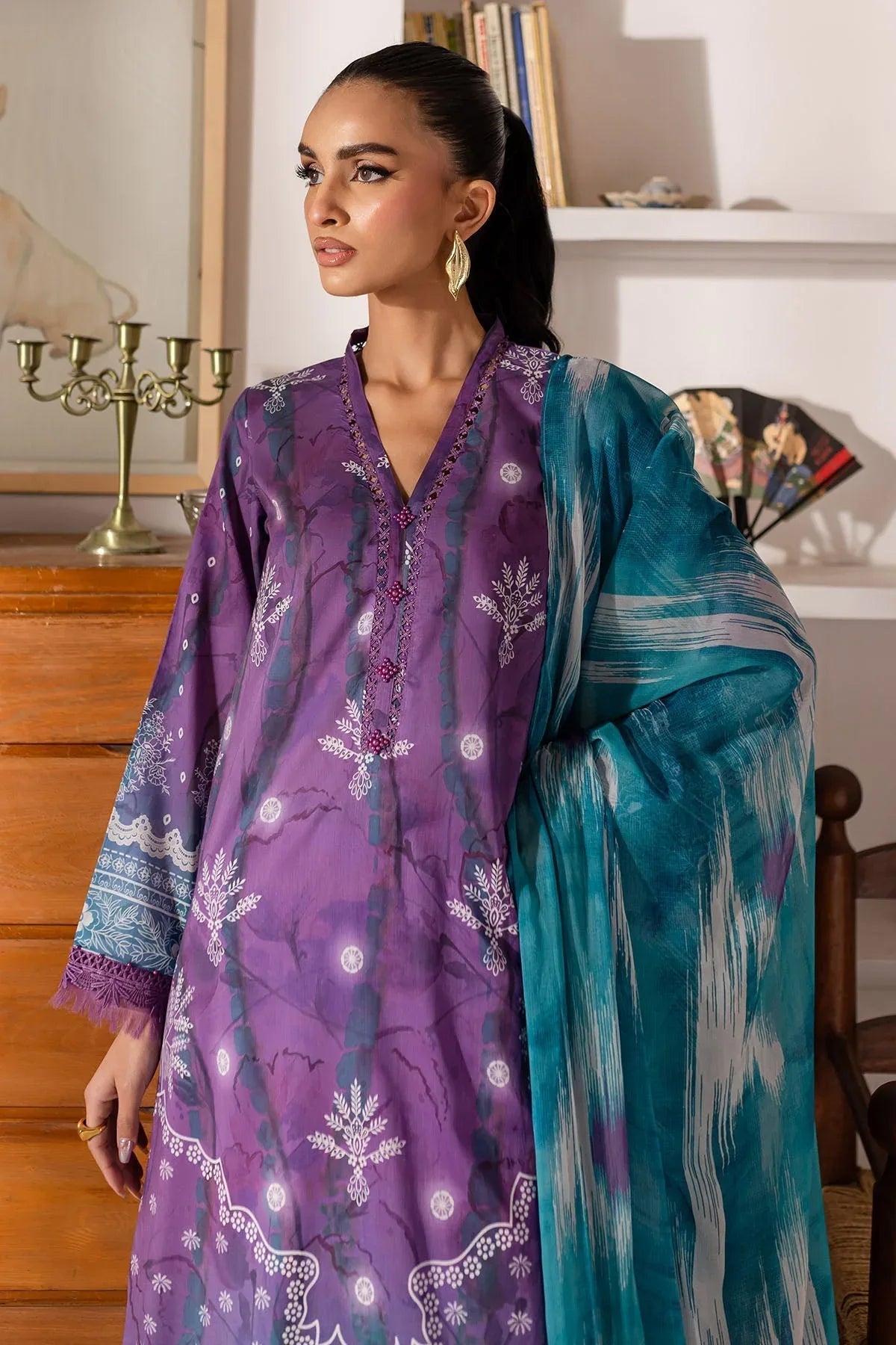 Nureh | Printed Lawn 25 | SP-149 - Rang-e-Khaas