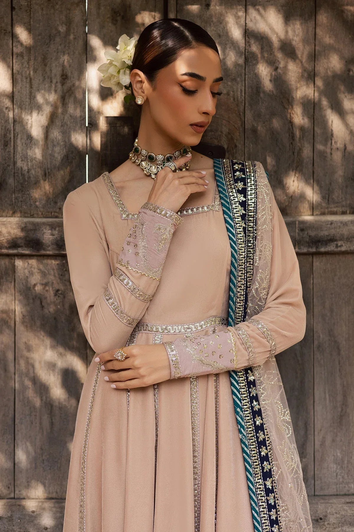 Nureh | Maya Velvet | NW-117 - Rang-e-Khaas