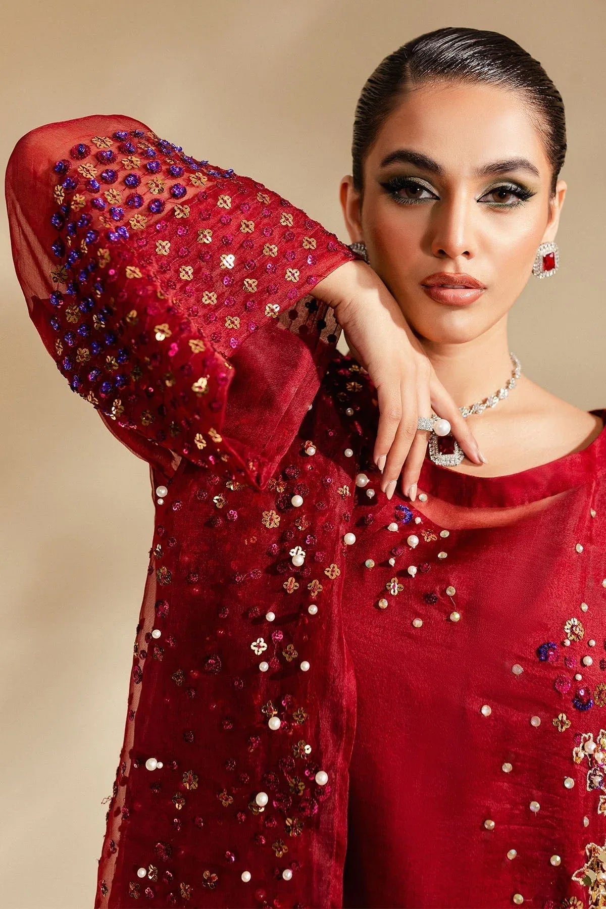 Nureh | Tiny Twinkles | LOVE STRUCK - Rang-e-Khaas