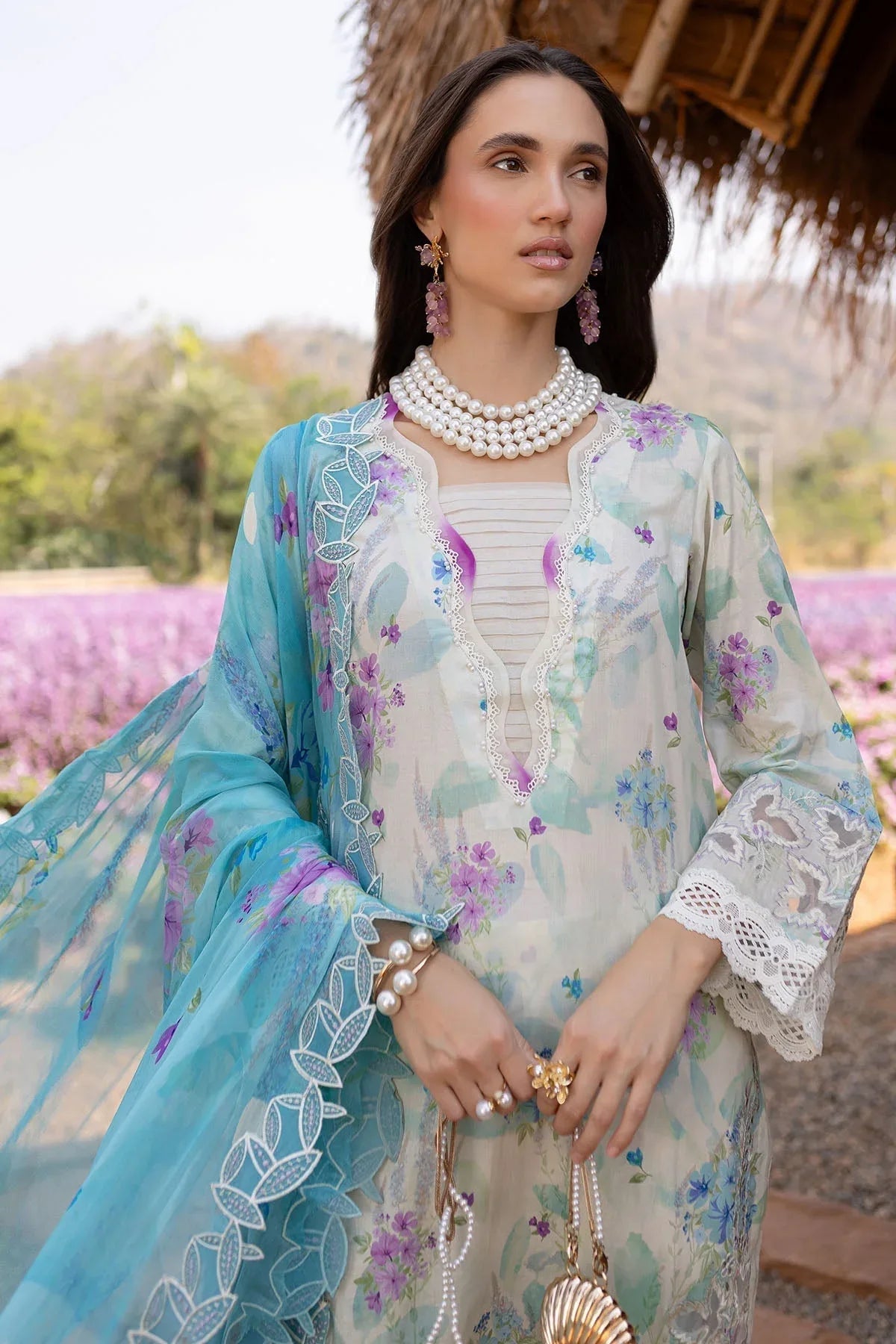 Nureh | Bloom 25 | BL-05 - Rang-e-Khaas
