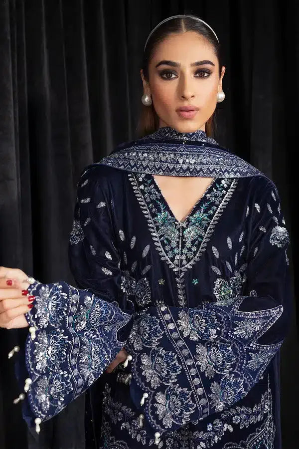 Nureh | Maya Velvet 23 | Safeena - Rang-e-Khaas