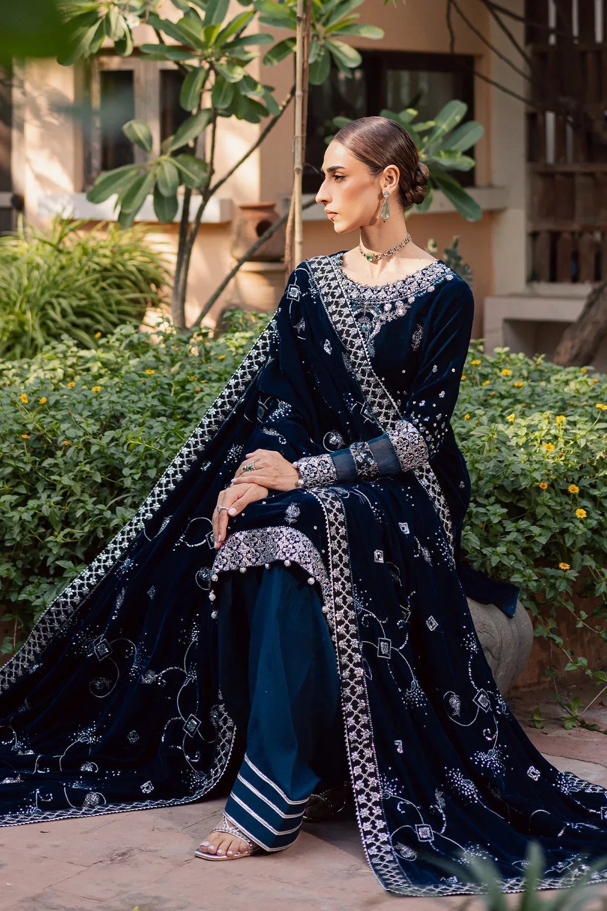 Nureh | Maya Velvet | NW-114 - Rang-e-Khaas