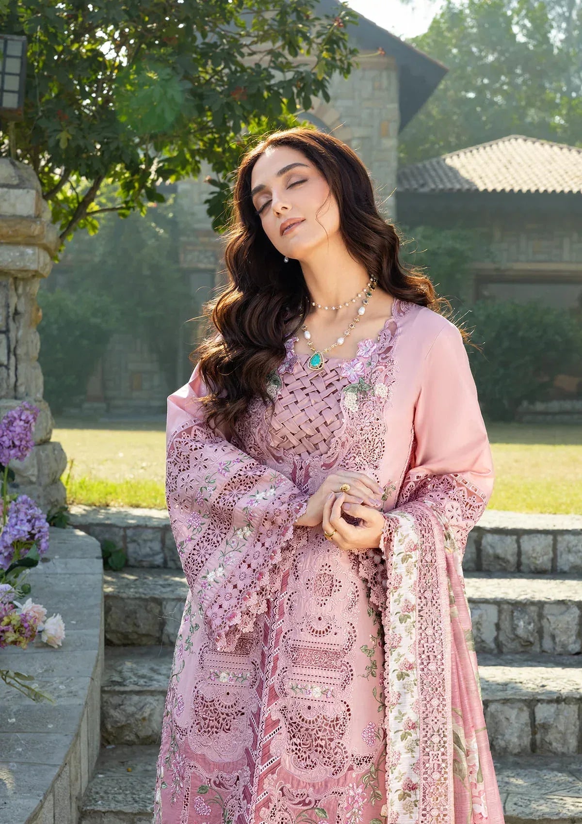 ELY-09 ROSEE - Rang-e-Khaas