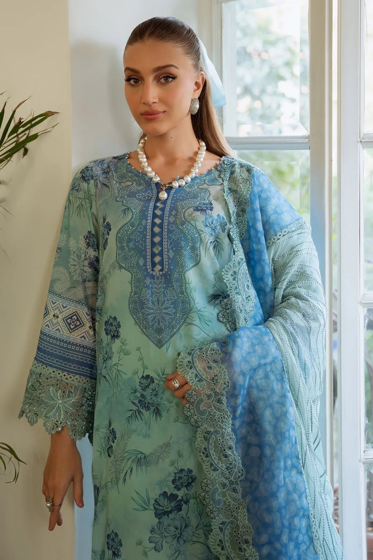 Nureh | Maya Swiss Lawn | NS-152 - Rang-e-Khaas