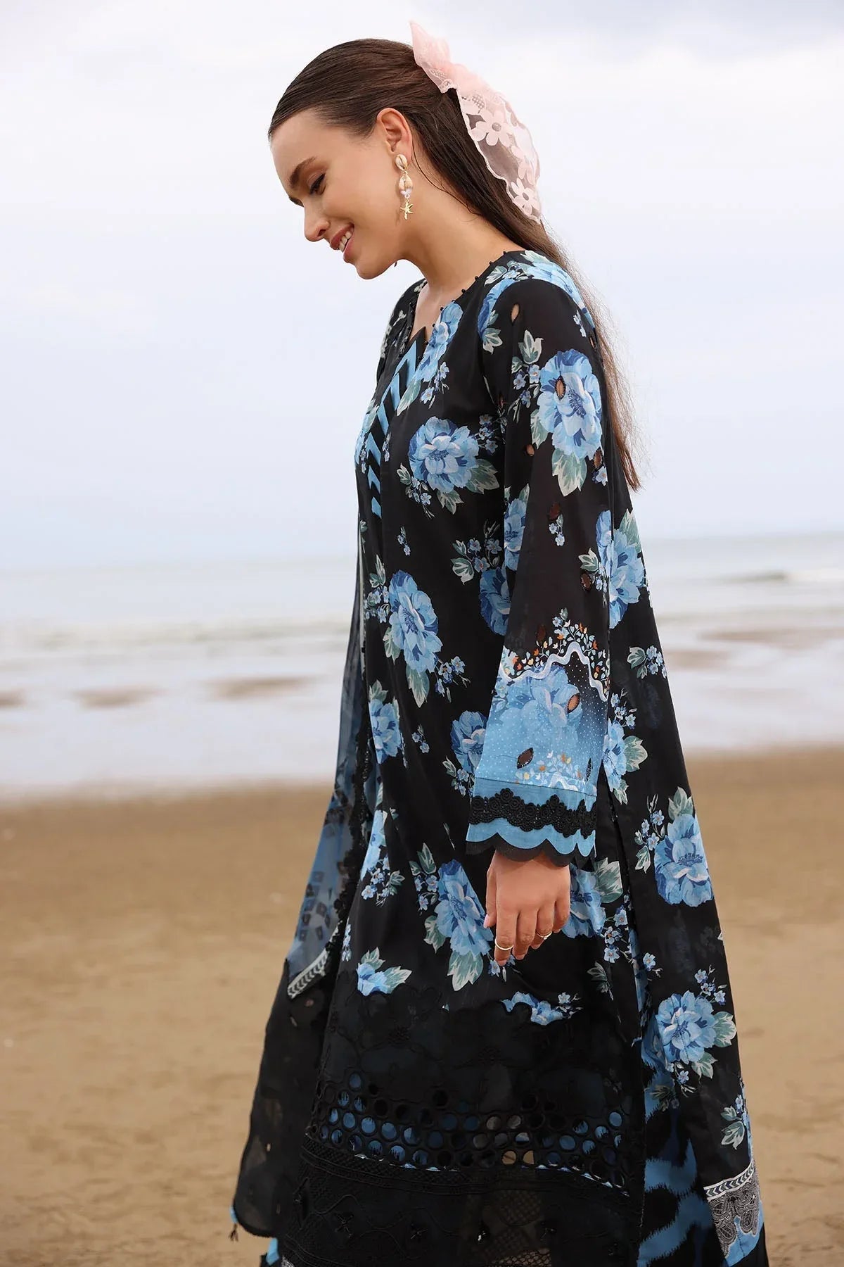 Nureh | Gardenia Embroidered Lawn 25 | NSG-171 - Rang-e-Khaas