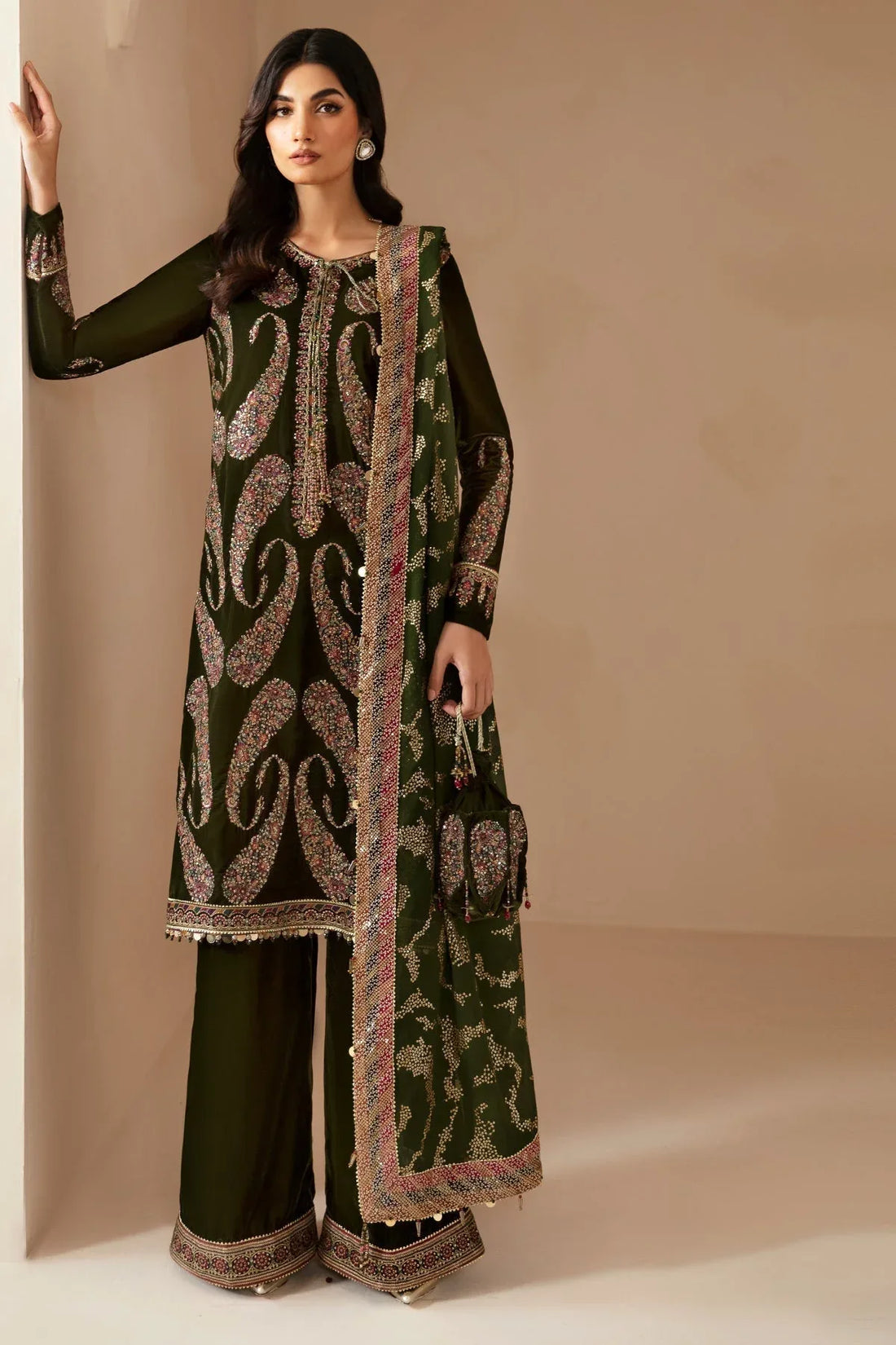 Jazmin | Velvet Edit 24 | Velvet Formal VF-2023 - Rang-e-Khaas