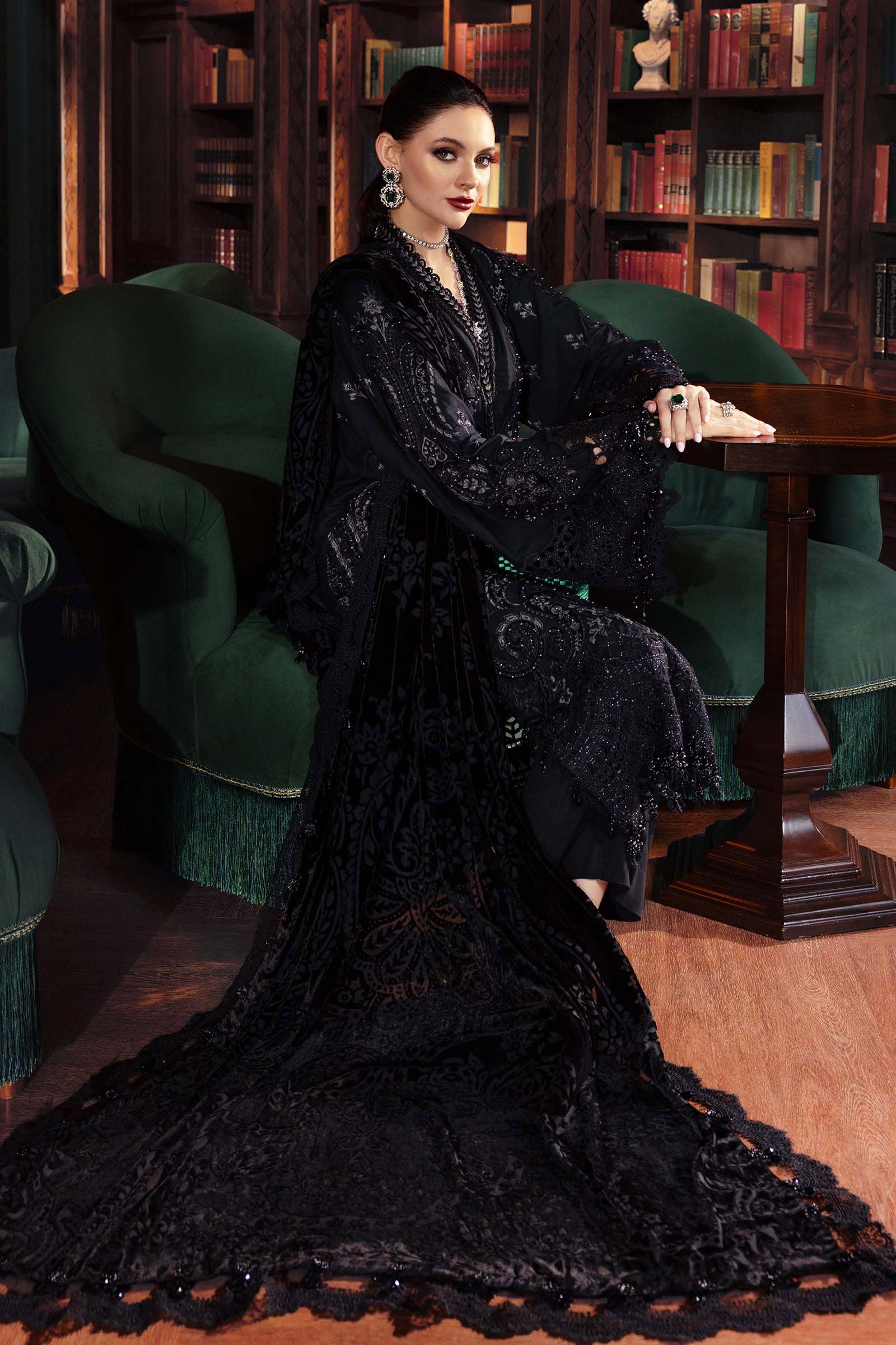 3 Piece Embroidered Linen Suit - Rang-e-Khaas