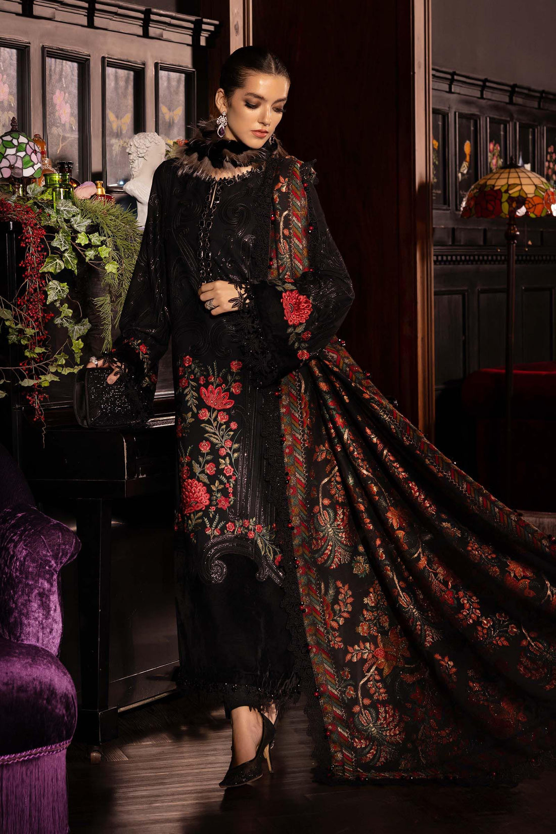 3 Piece Embroidered Linen Suit - Rang-e-Khaas
