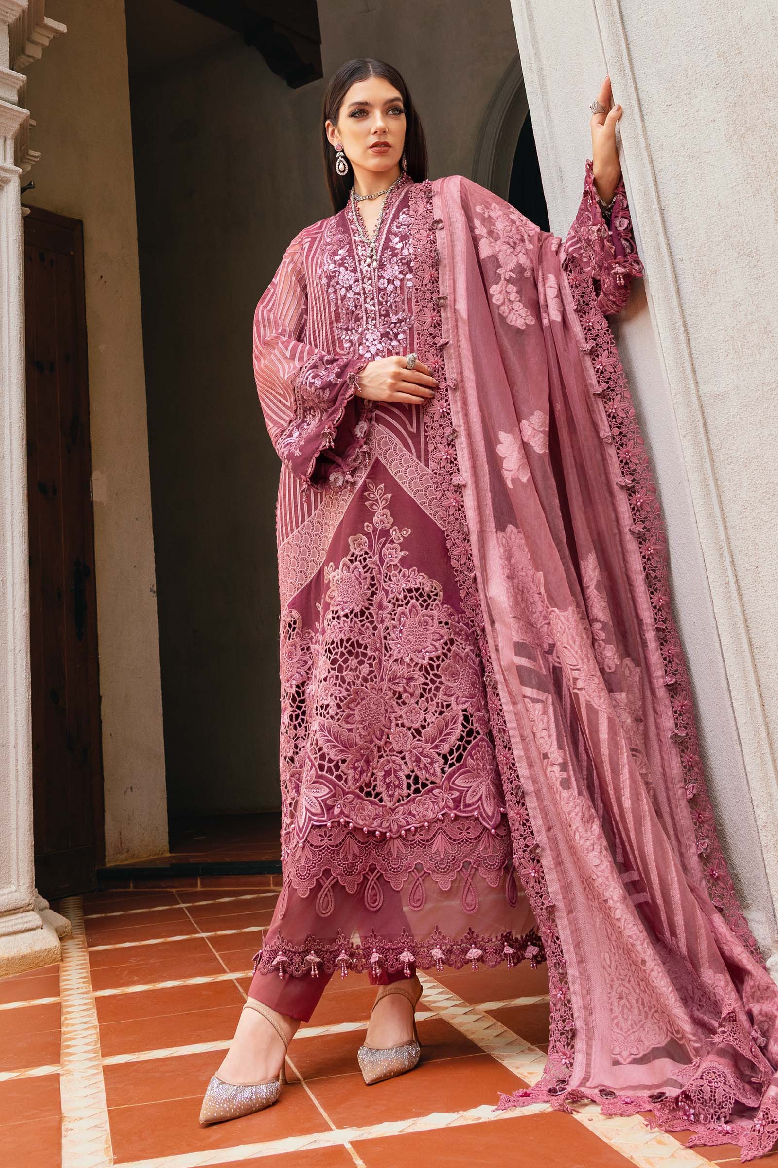 3 Piece Embroidered Organza Suit - Rang-e-Khaas
