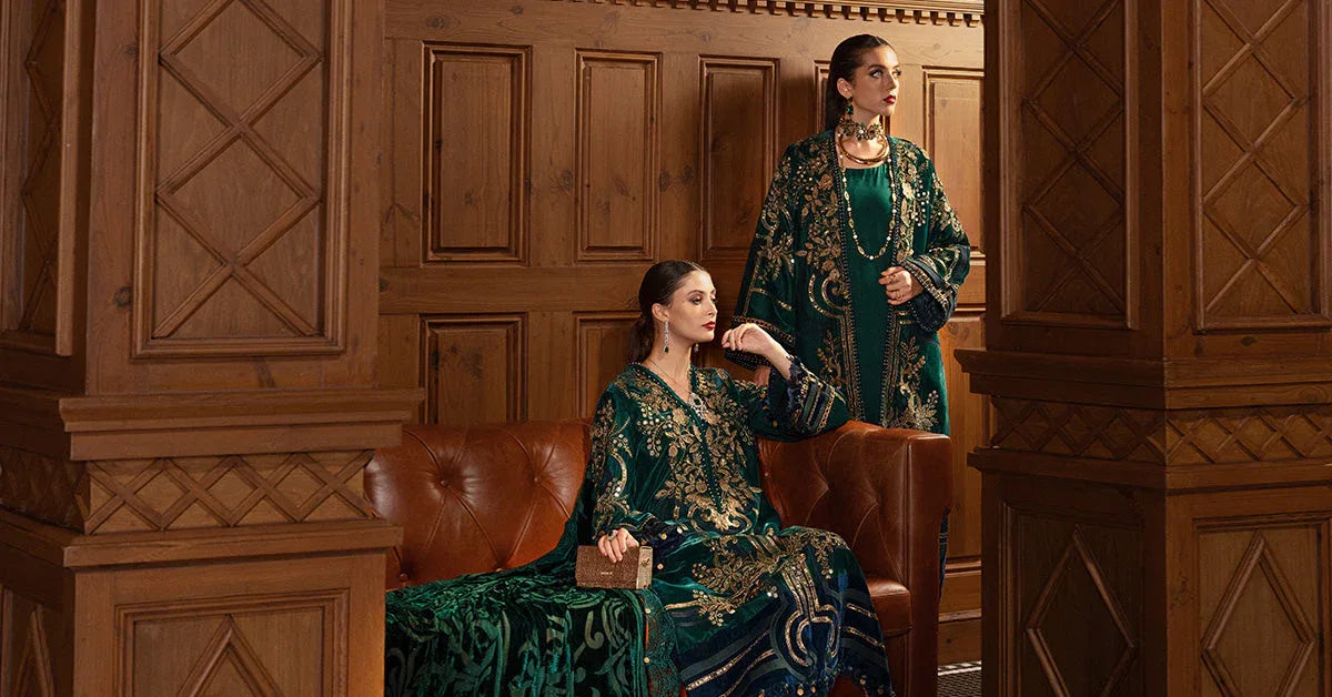 3 Piece Embroidered Velvet Suit - Rang-e-Khaas