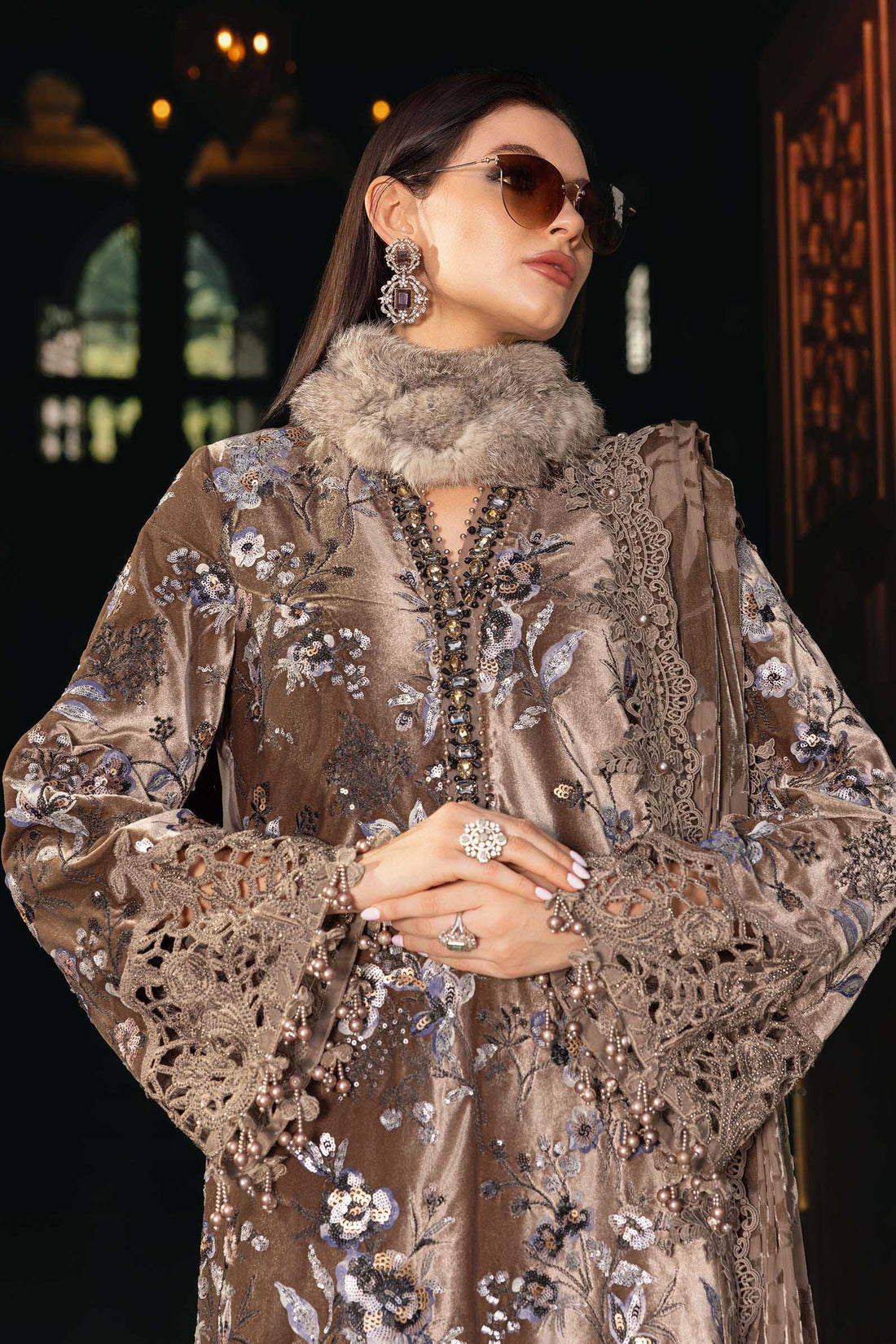 3 Piece Embroidered Velvet Suit - Rang-e-Khaas