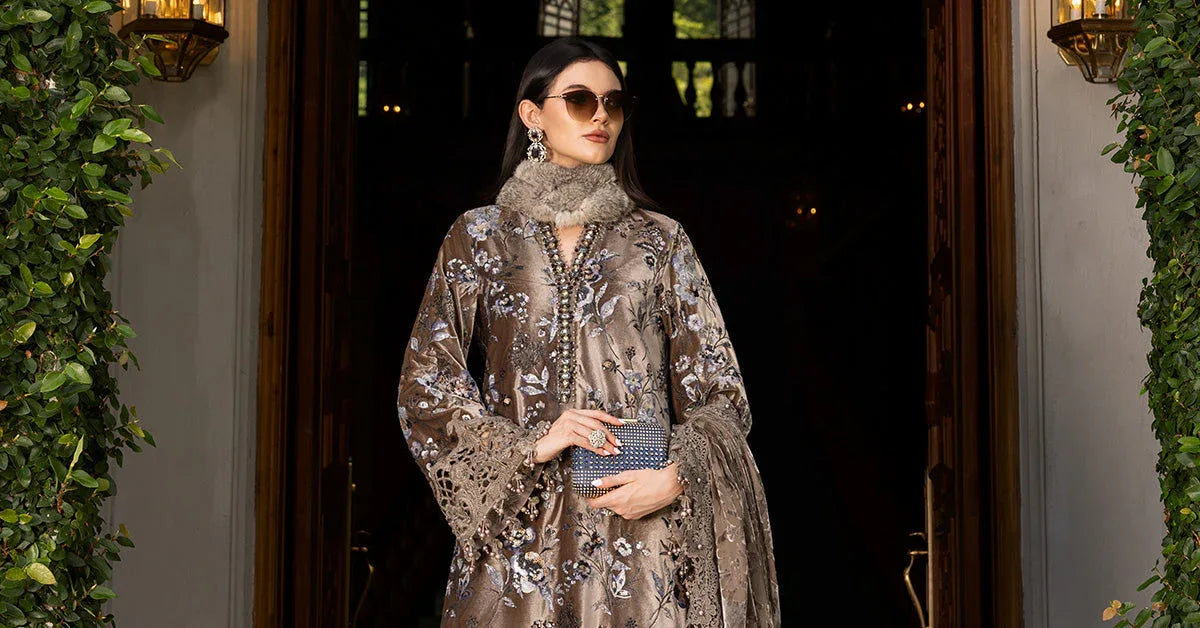 3 Piece Embroidered Velvet Suit - Rang-e-Khaas