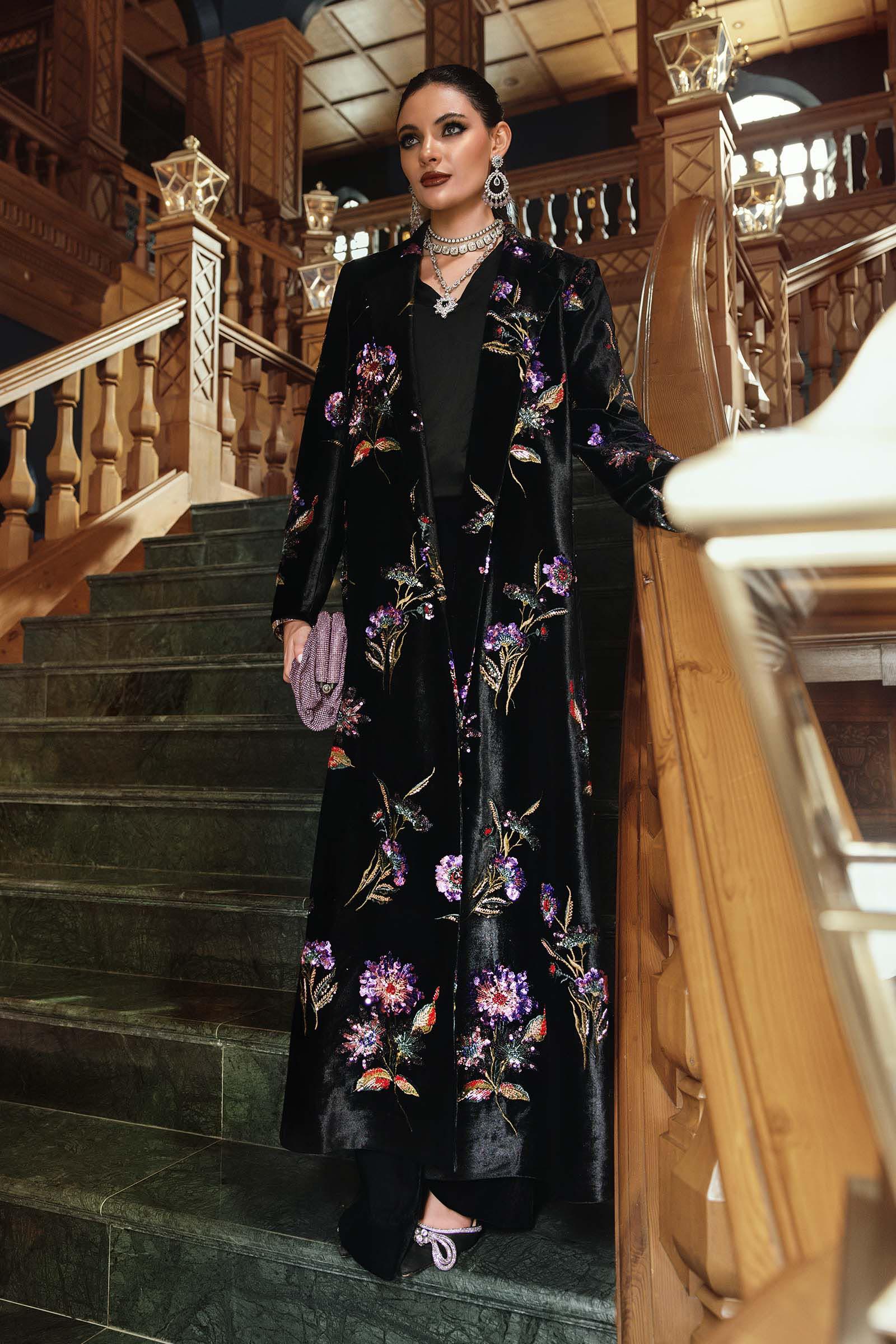 3 Piece Embroidered Velvet Suit - Rang-e-Khaas