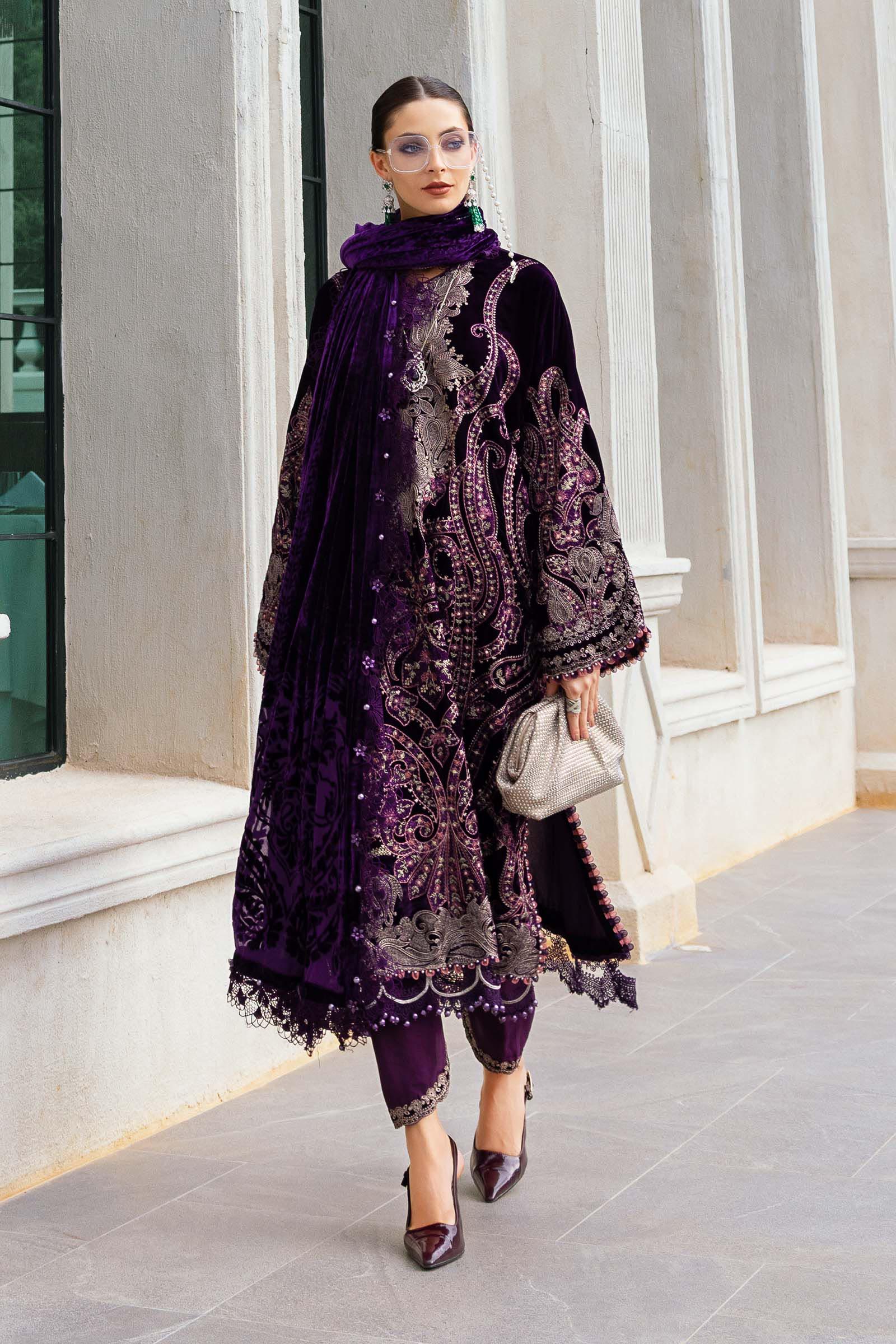 3 Piece Unstitched Embroidered Velvet Suit - Rang-e-Khaas