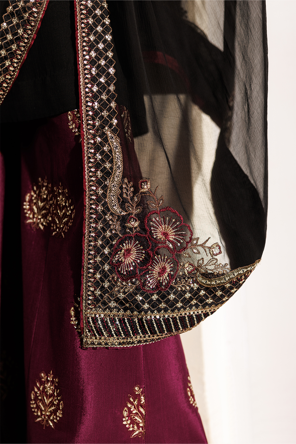 Iznik CC-90 Plain Chiffon