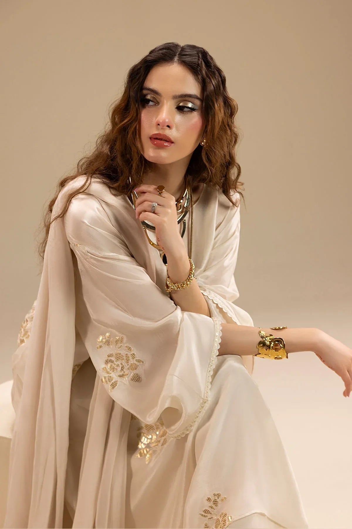 Erum Khan | Lillia Summer Edit | Moon Pearl - Rang-e-Khaas