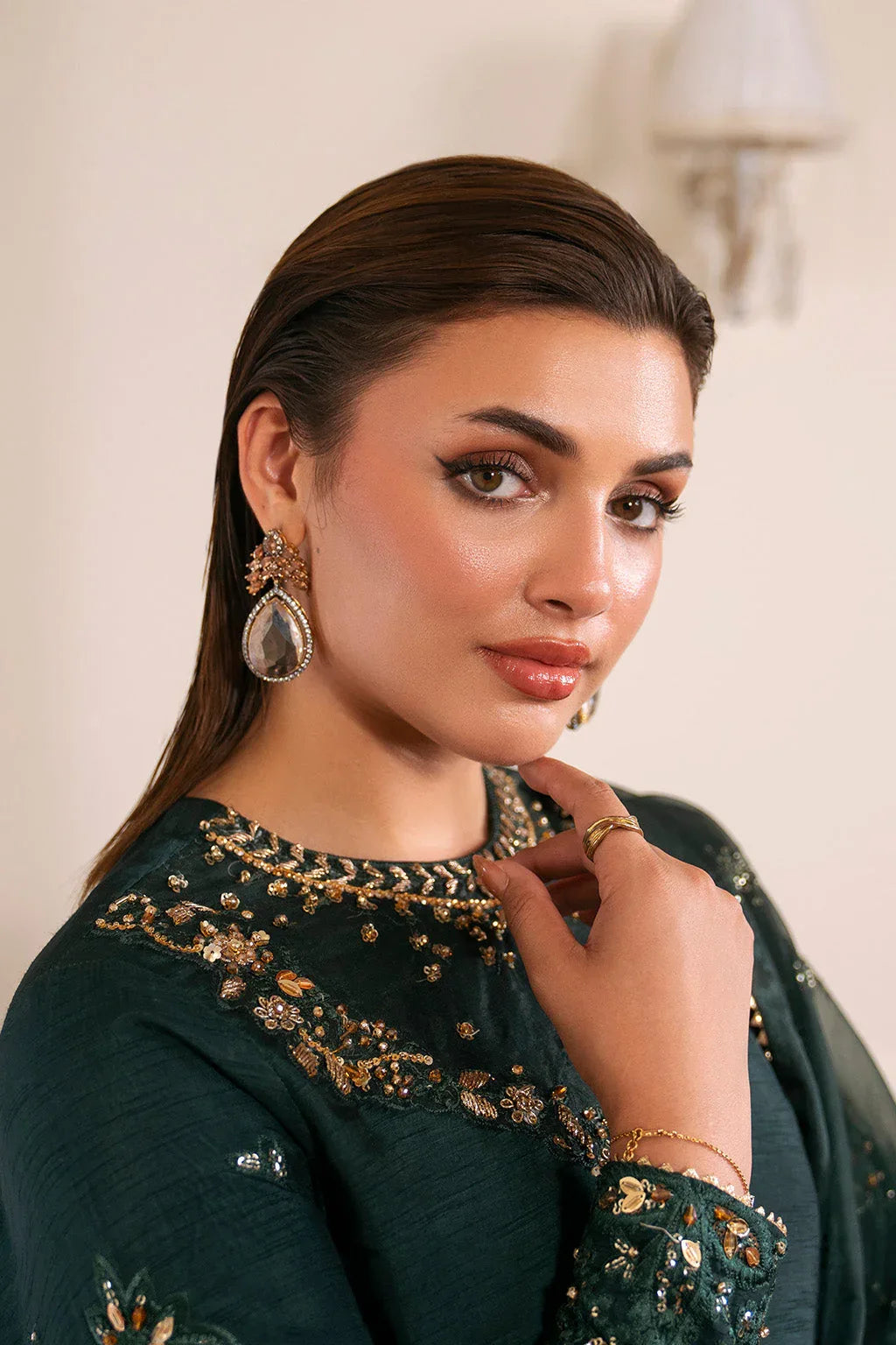 Neeshay | Luxe Pret | Emerelle - Rang-e-Khaas