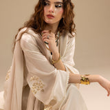 Erum Khan | Lillia Summer Edit | Moon Pearl