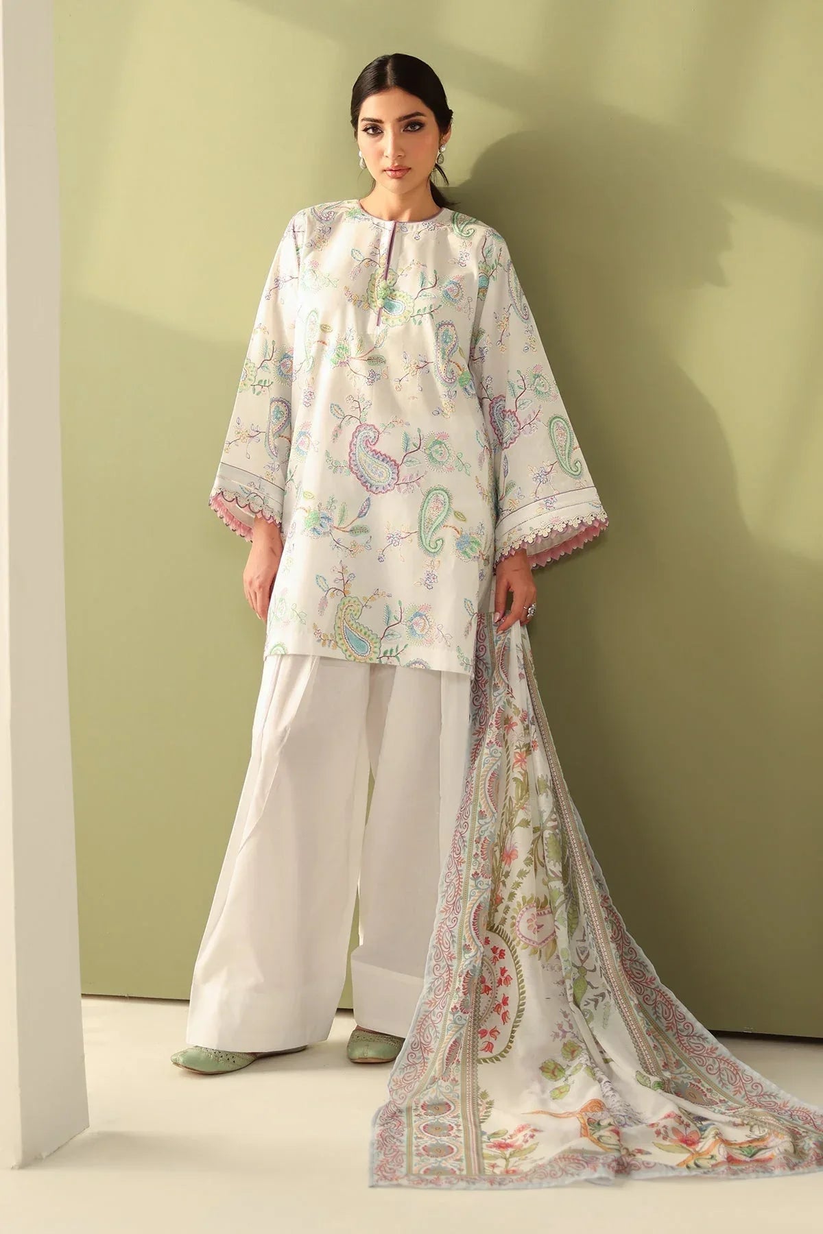 Baroque | Eid Printique | EMBROIDERED PRINTED LAWN UF-4179 - Rang-e-Khaas