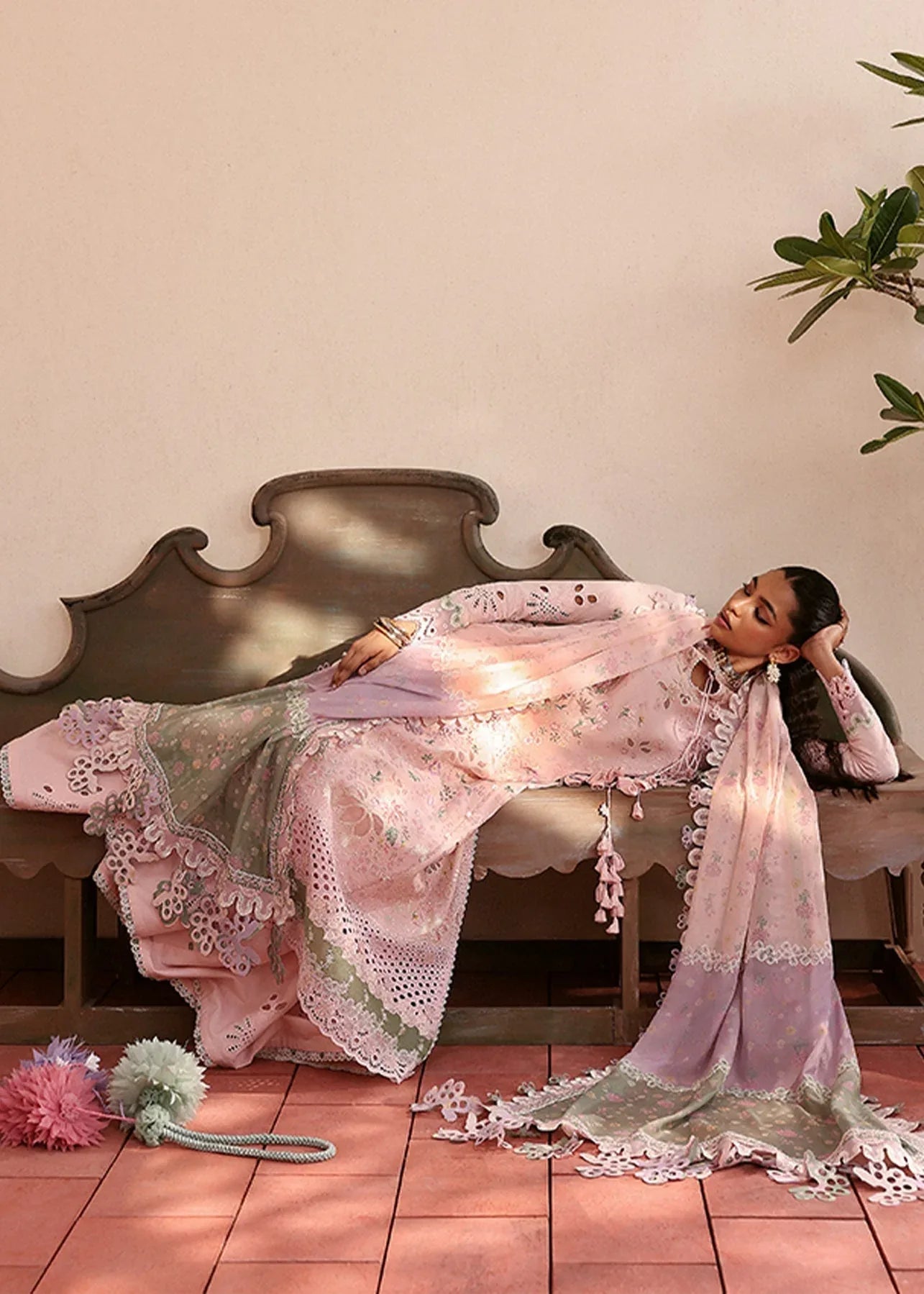 Suffuse | Luxury Lawn 25 | LEENA - Rang-e-Khaas