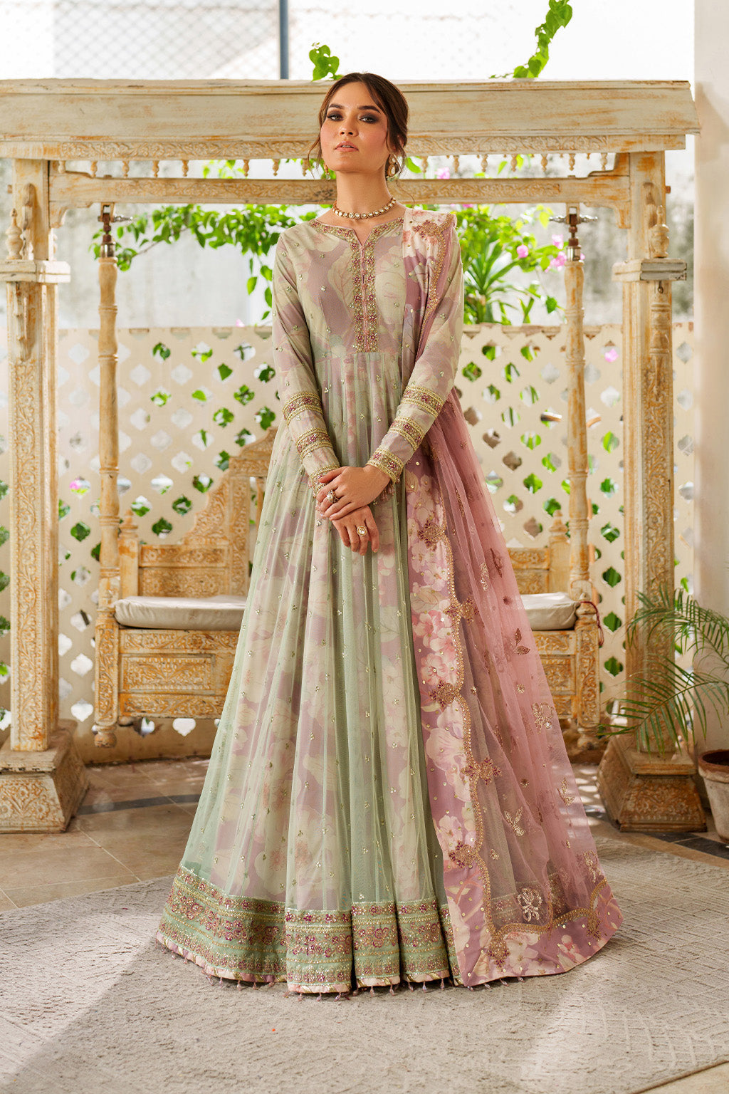 Iznik UE-542  Printed Formals